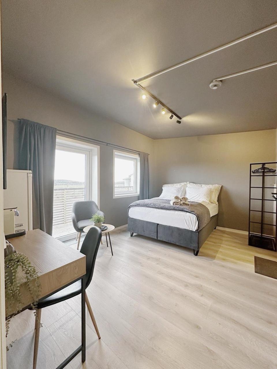 Double Room with Private Bathroom photo 1