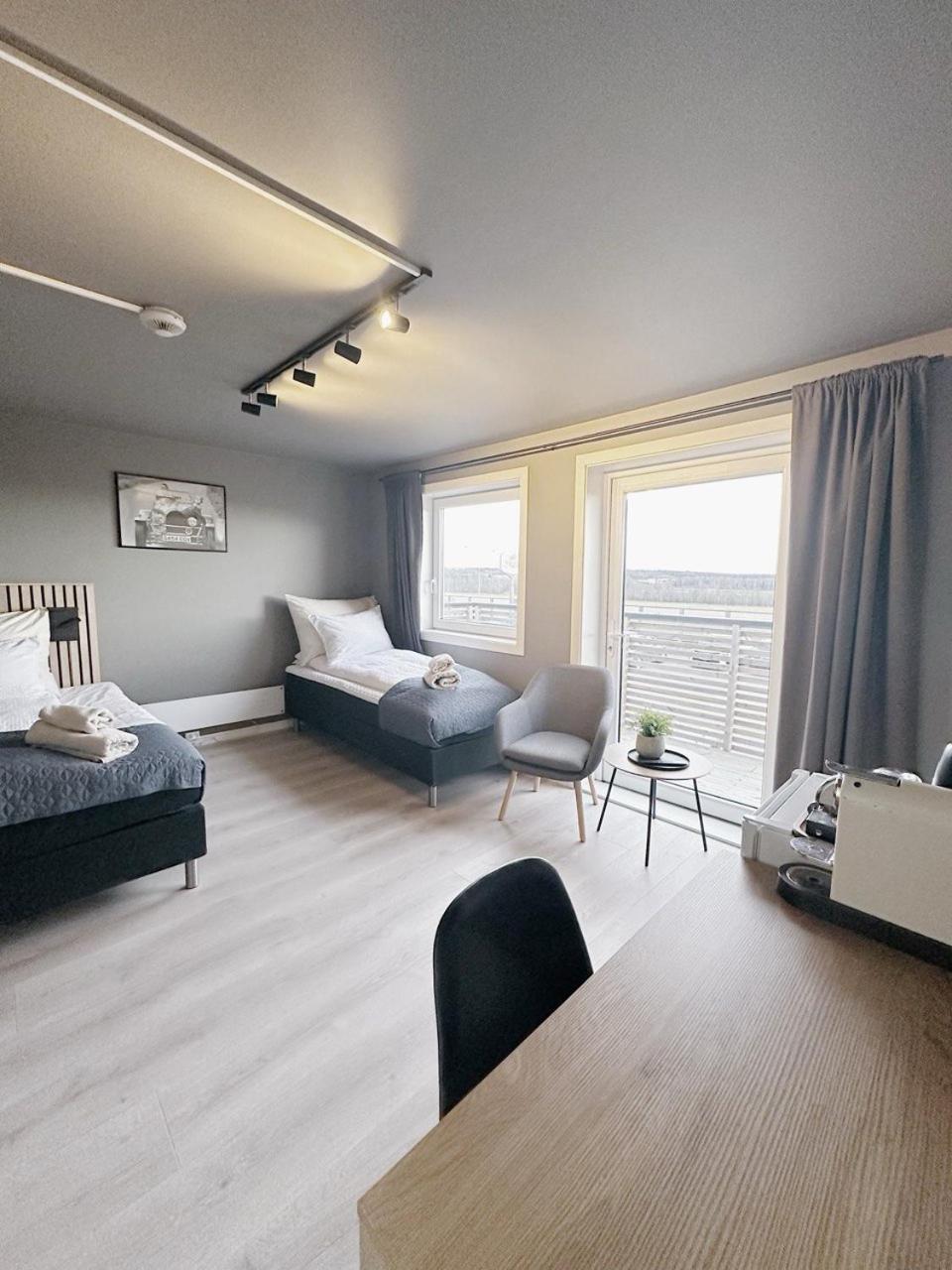 Double or Twin Room with Private Bathroom photo 1
