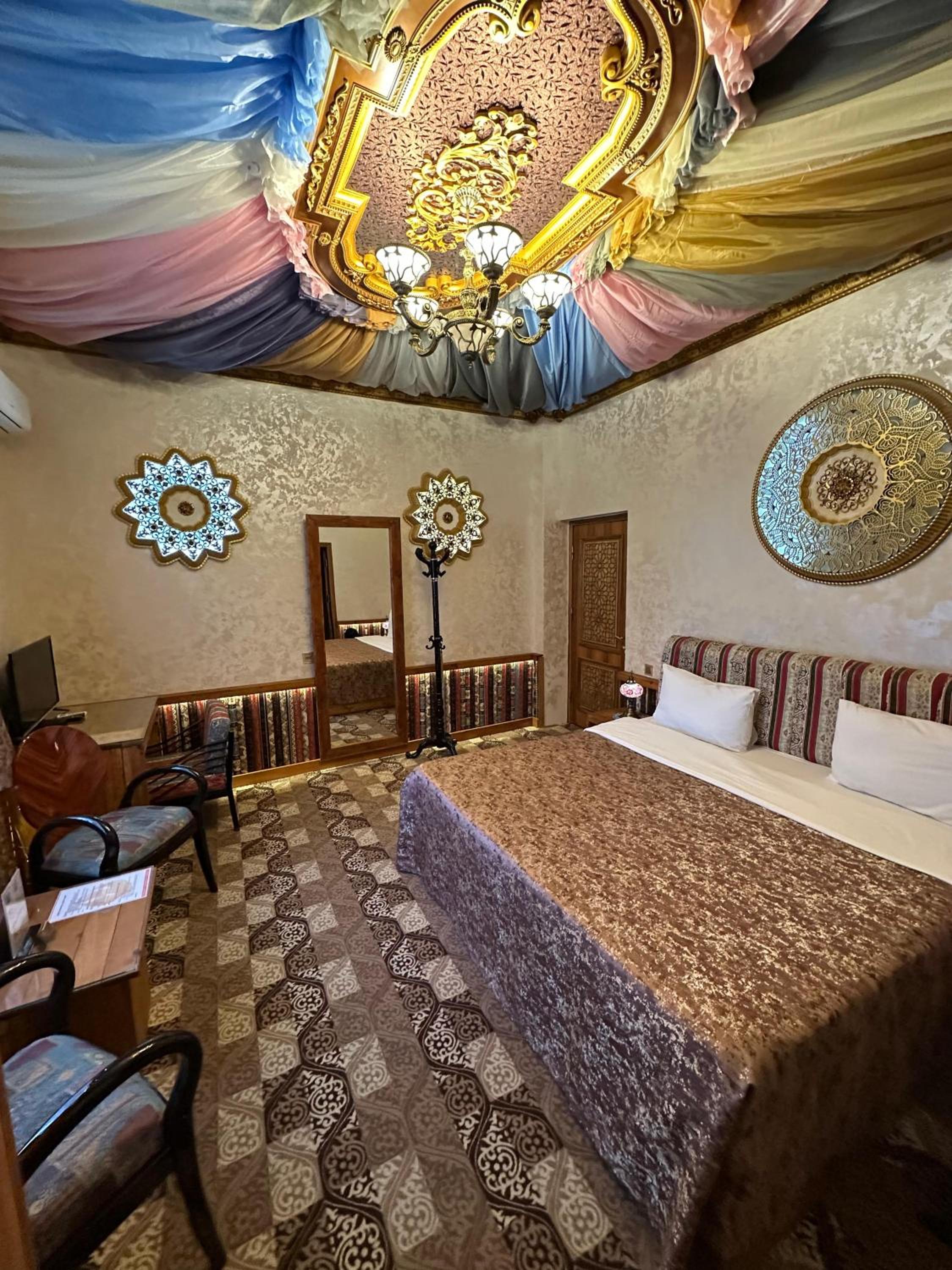 Superior Queen Room