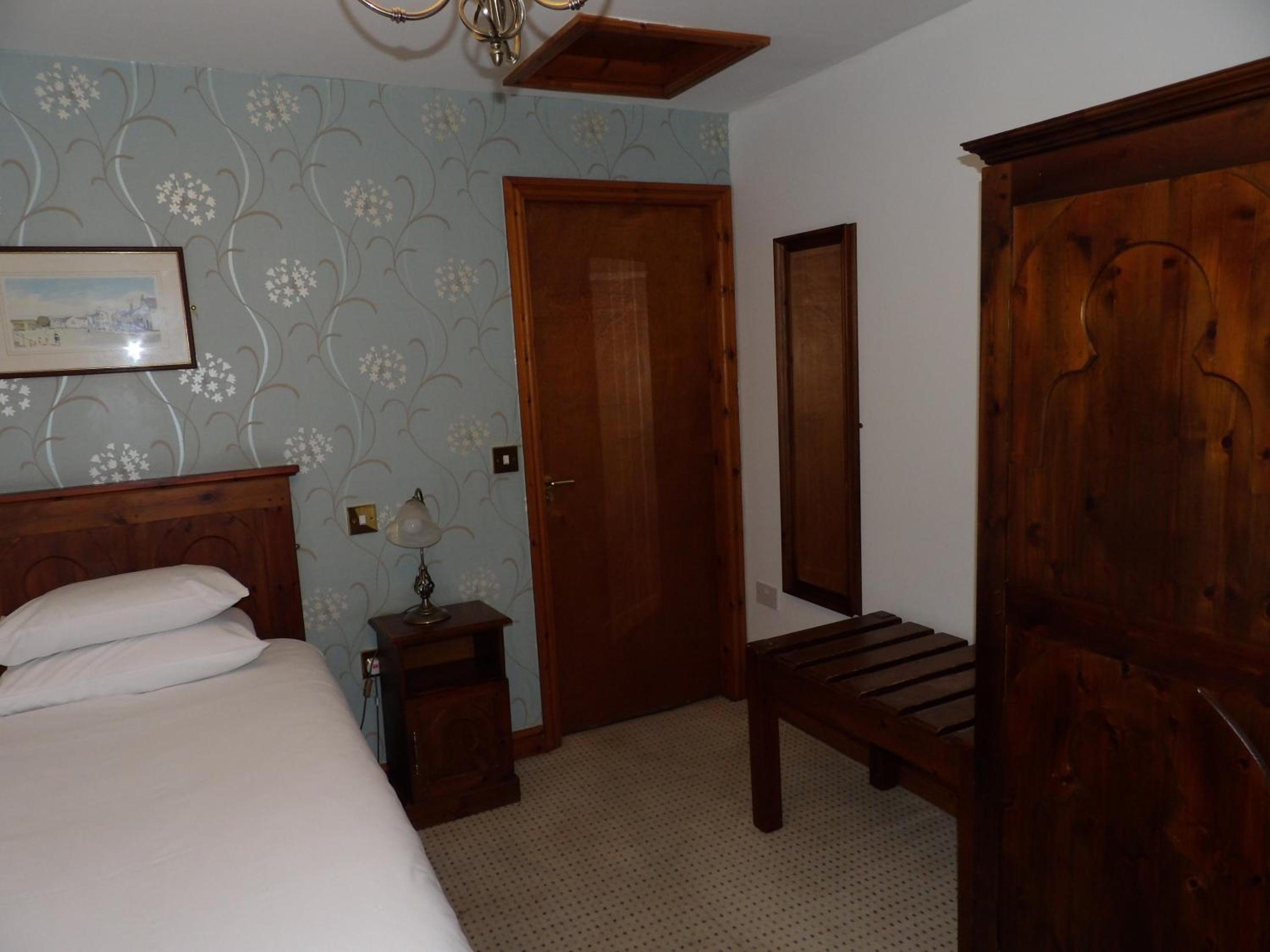 Superior Single Room