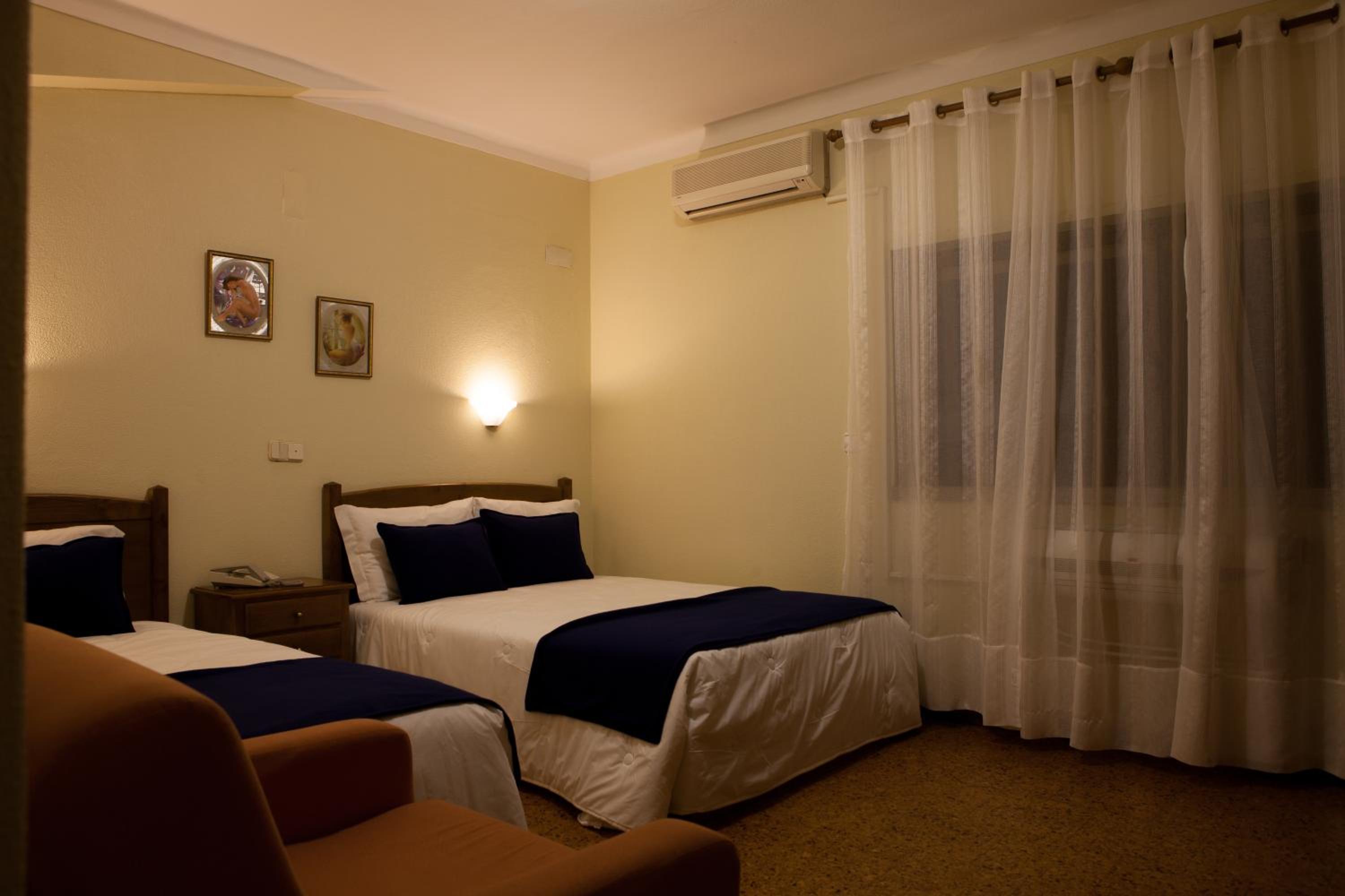 Triple Room - Photo 1