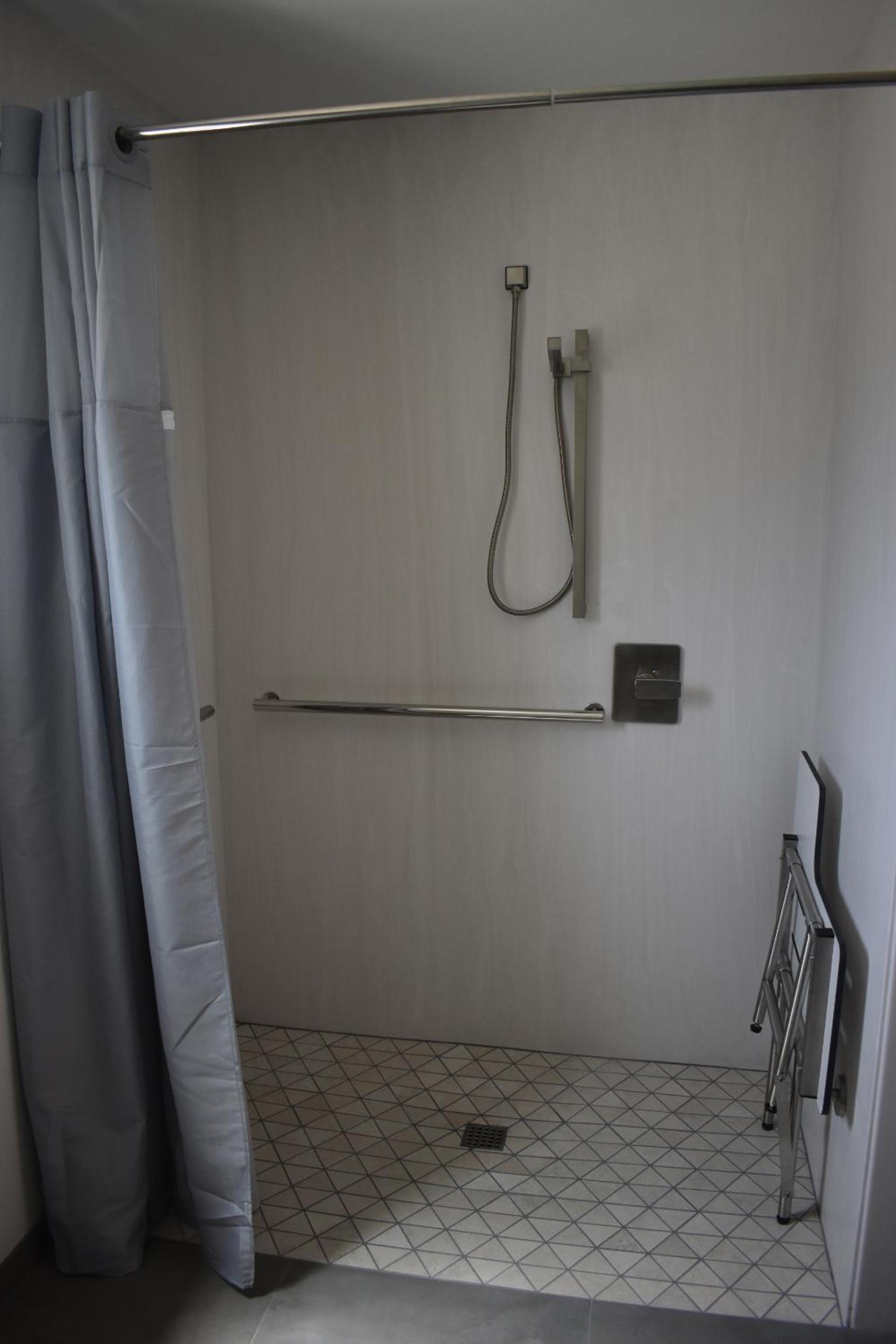 Single Room - Photo 5