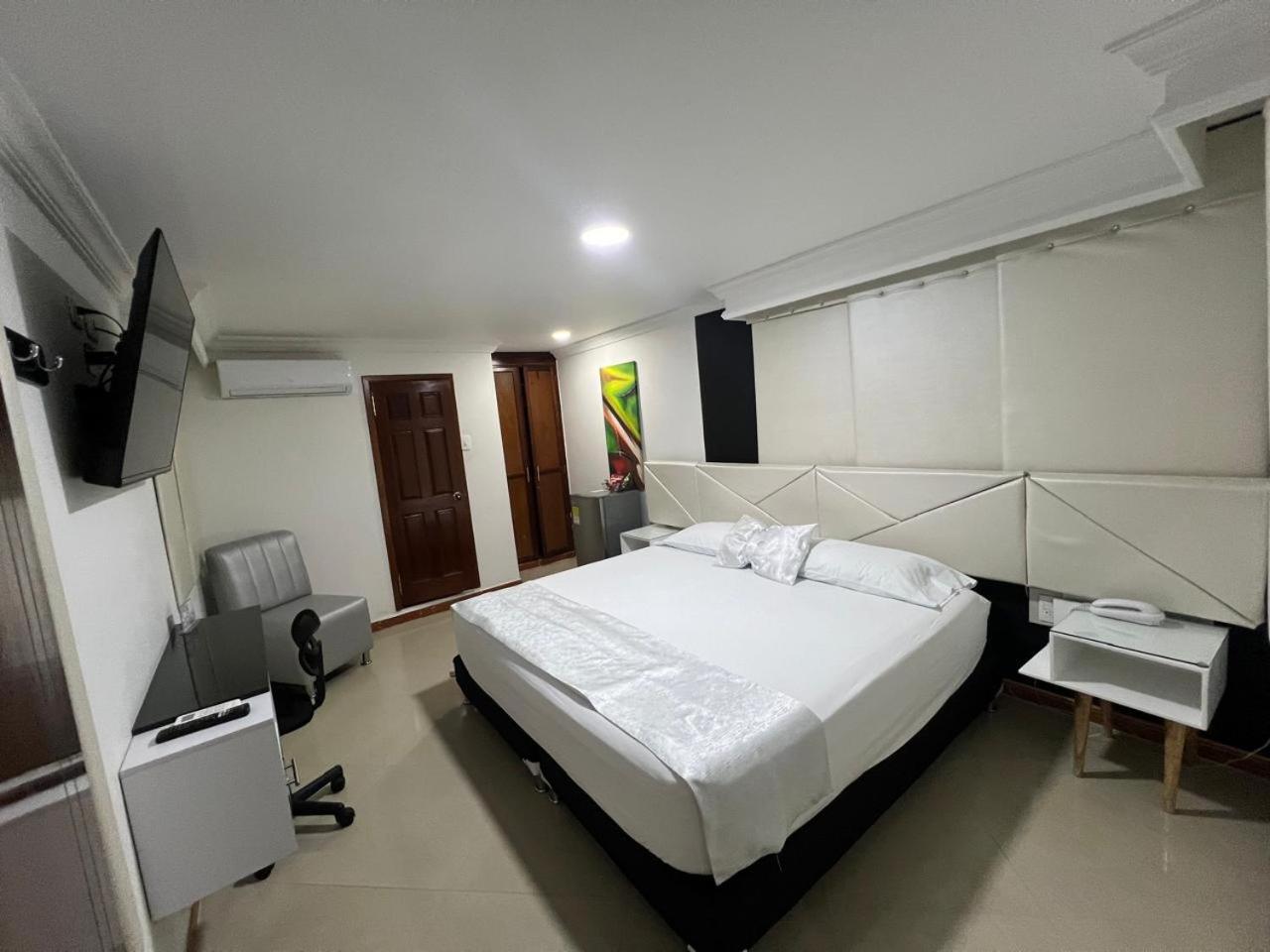 Deluxe Queen Room photo 1