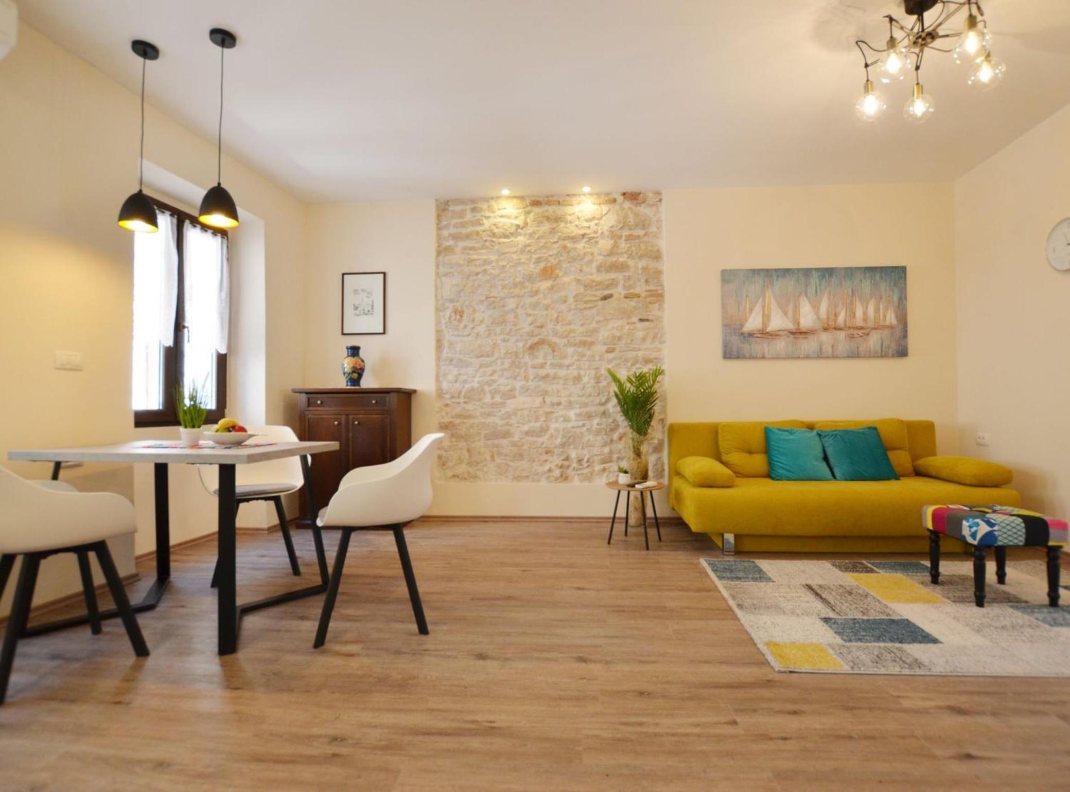 One Bedroom Apartment