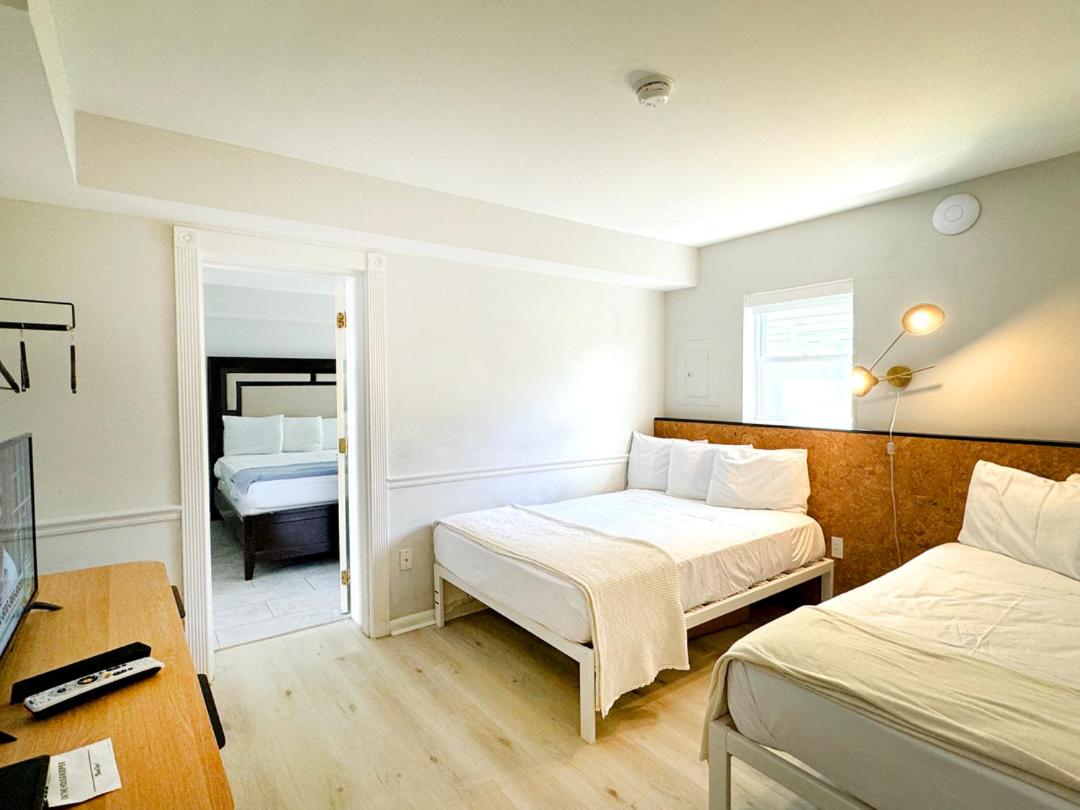 Two-Bedroom Suite photo 3