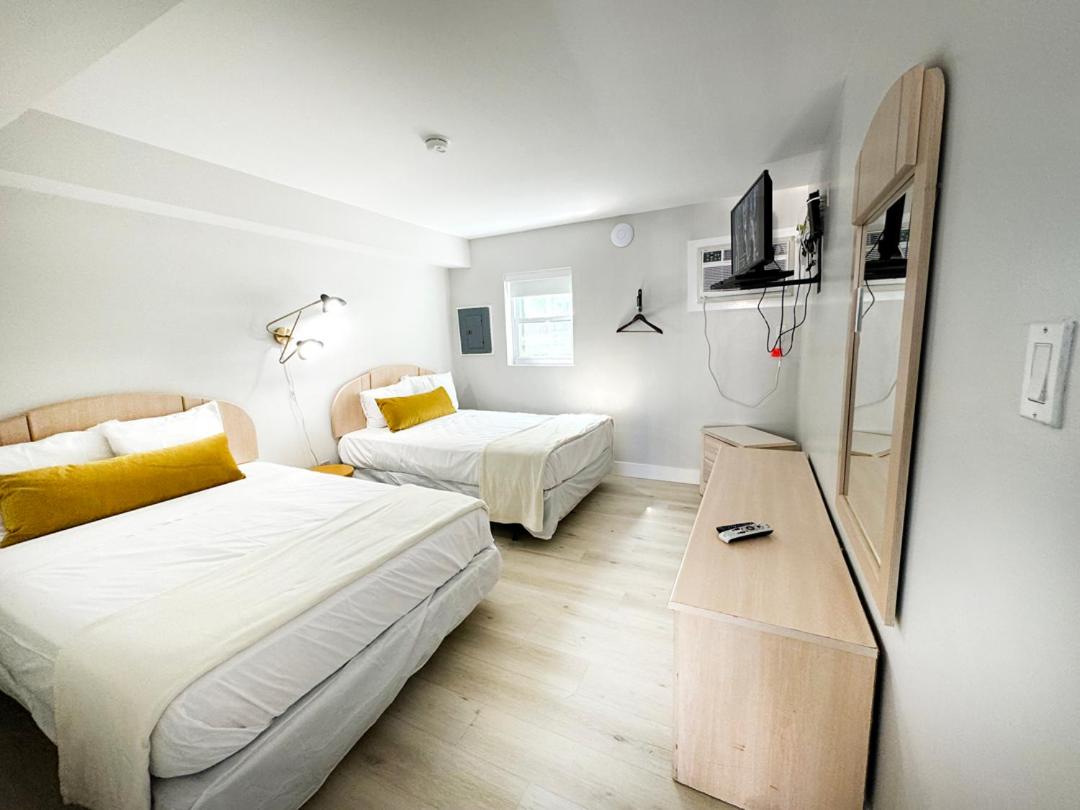 One-Bedroom Suite photo 3