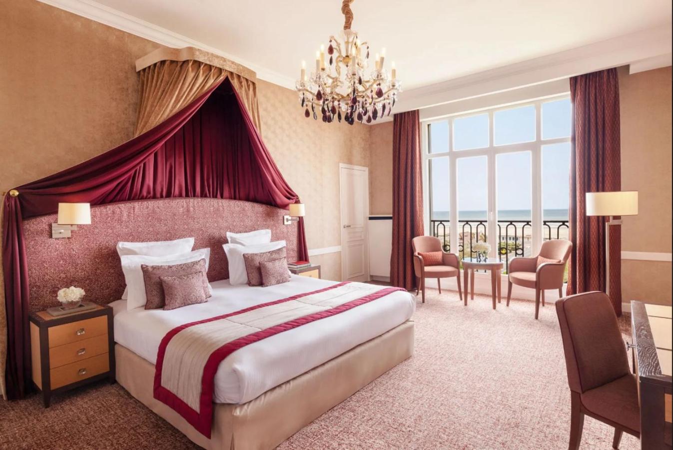 Prestige with Sea View - Photo 2