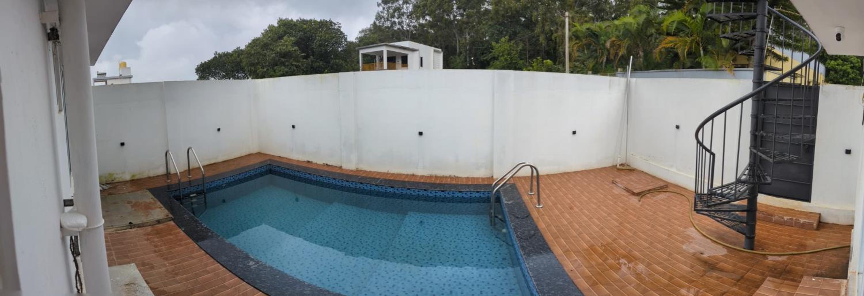 Three-Bedroom Villa photo 2