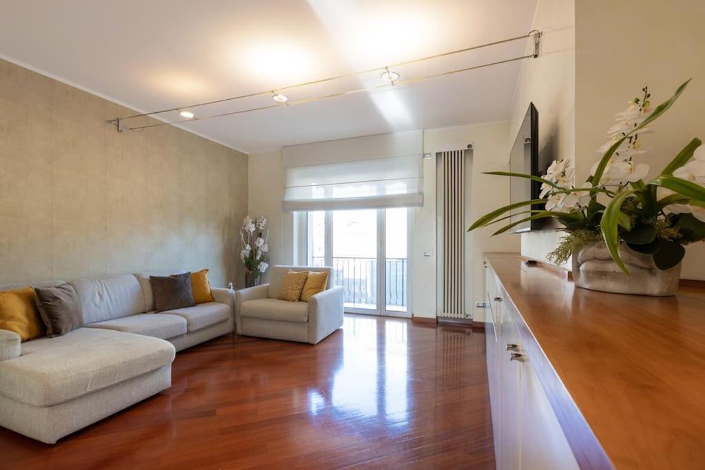 Two-Bedroom Standard Apartment