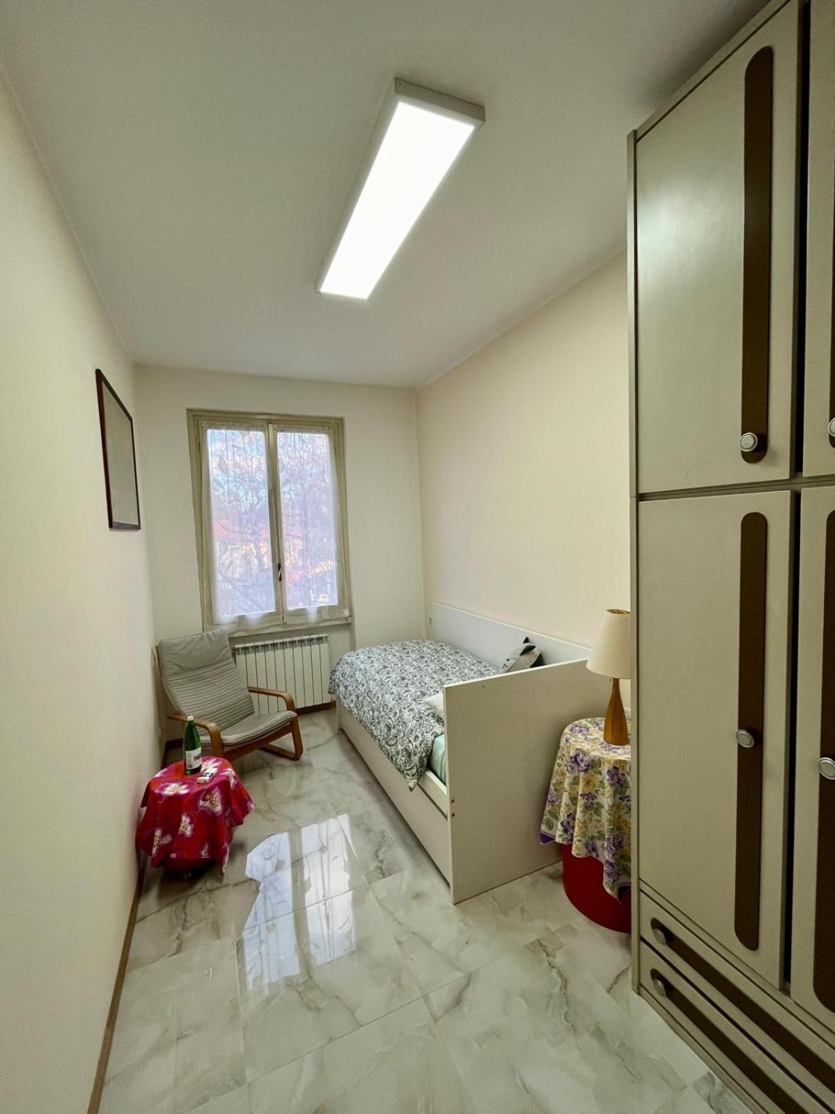Double Room with Shared Bathroom photo 1