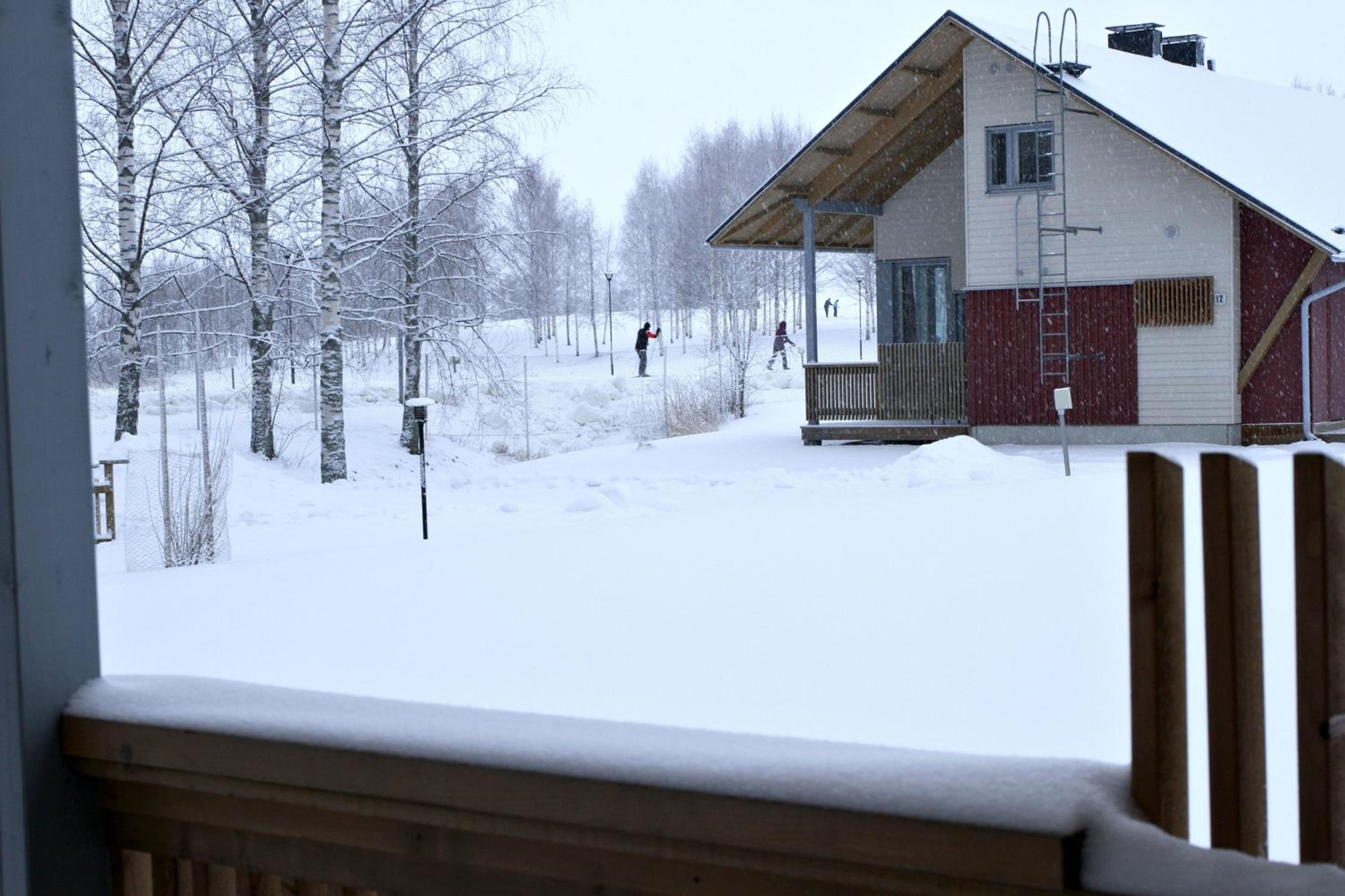 One-Bedroom Apartment with Sauna - Photo 76