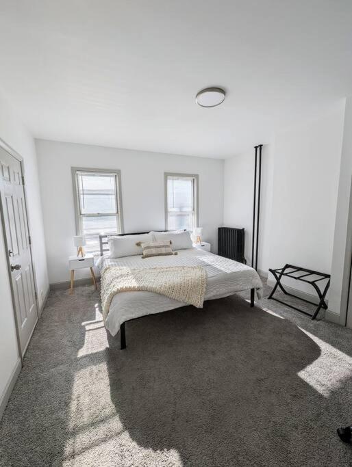 Two-Bedroom Apartment photo 2