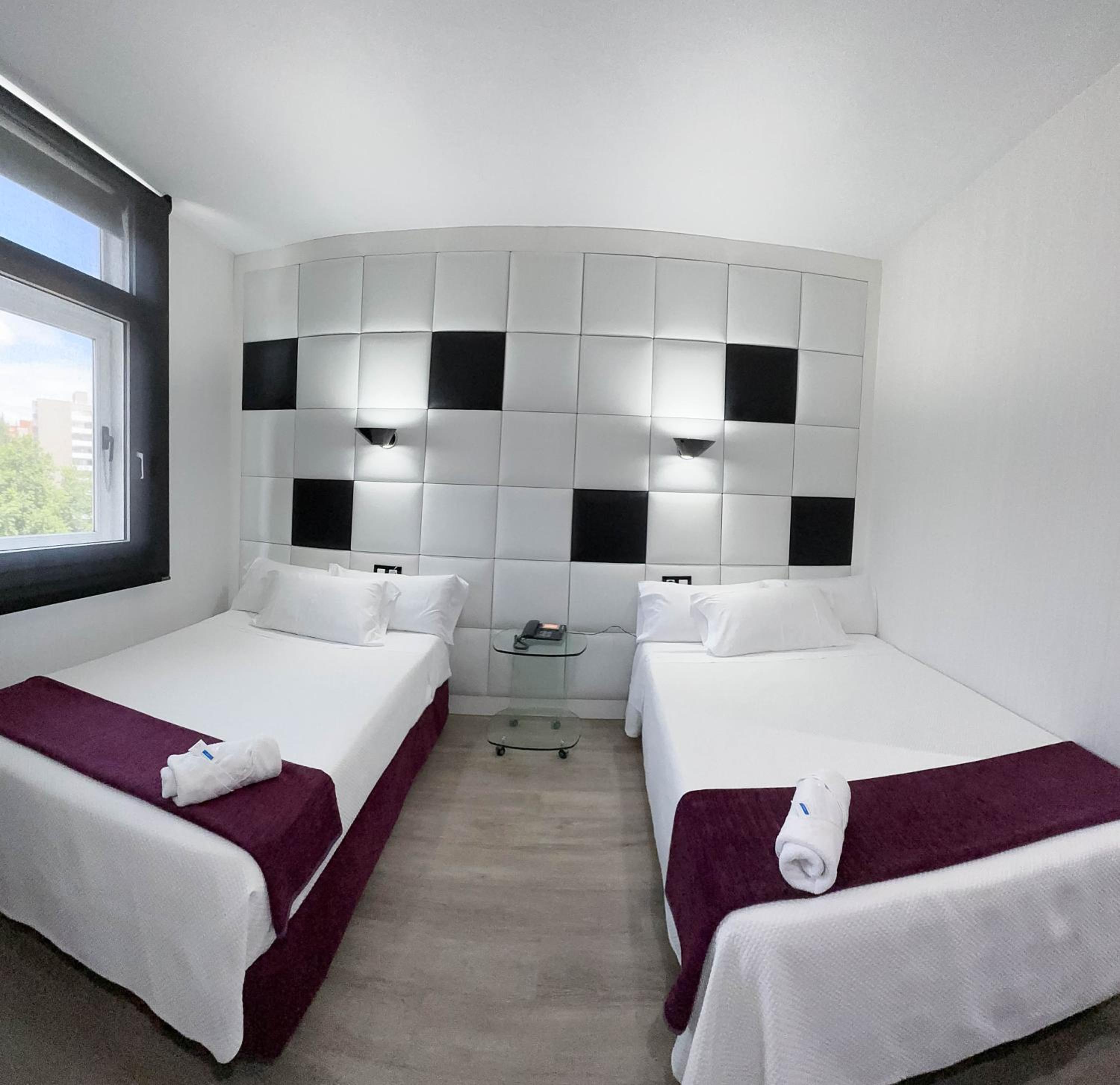 Standard Triple Room - Photo 24