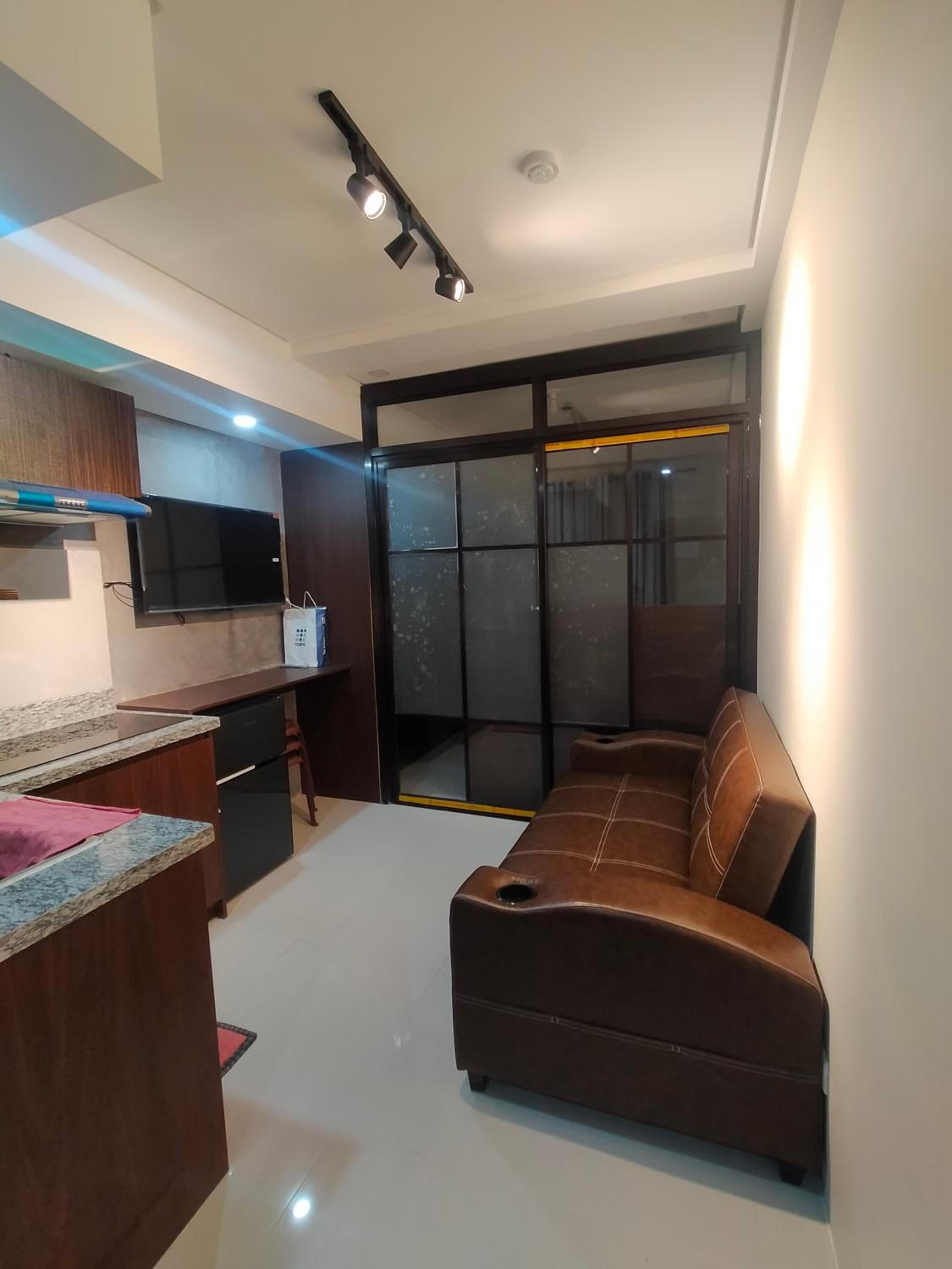 带露台的工作室