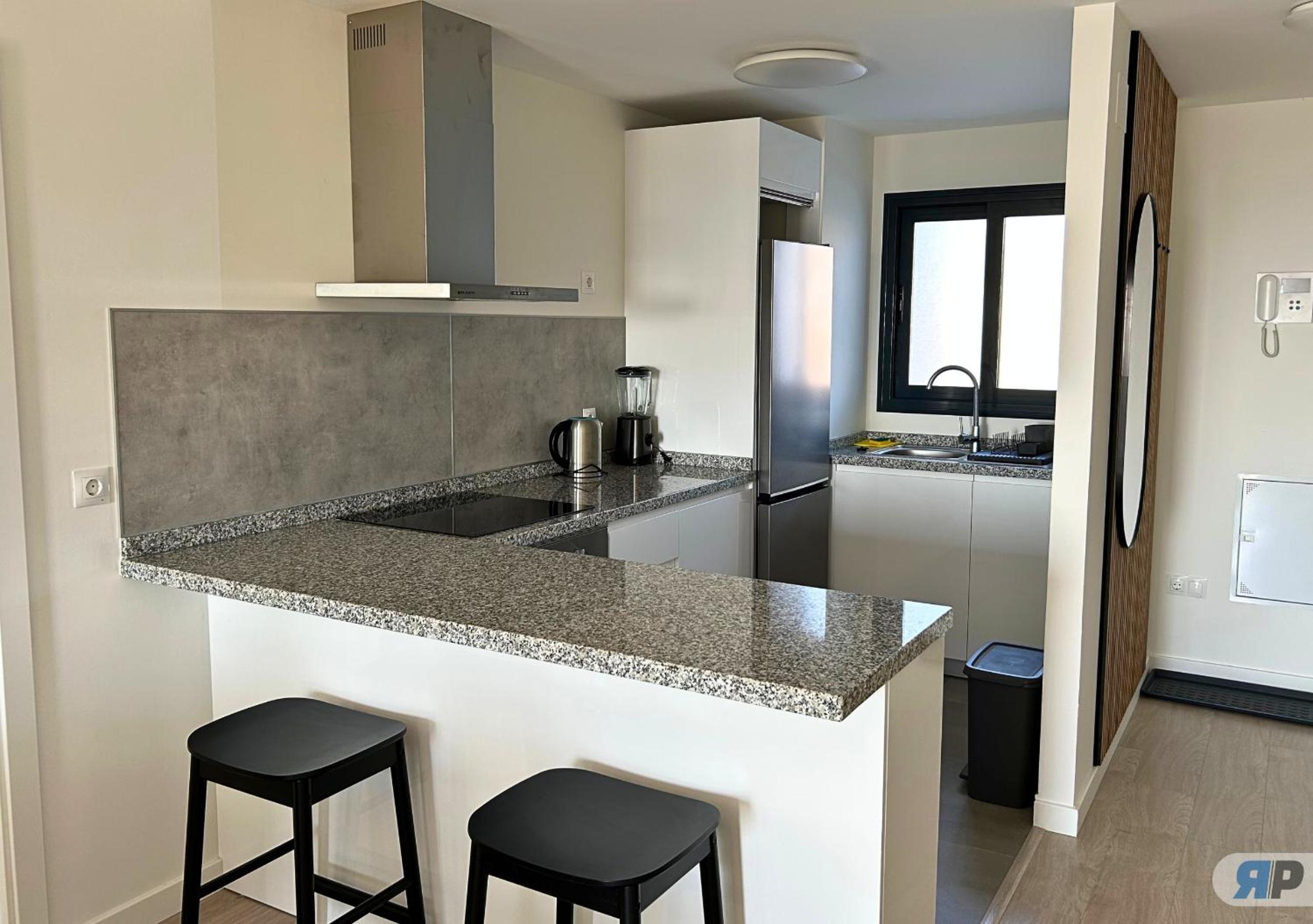Two-Bedroom Apartment with Terrace and Sea View photo 2