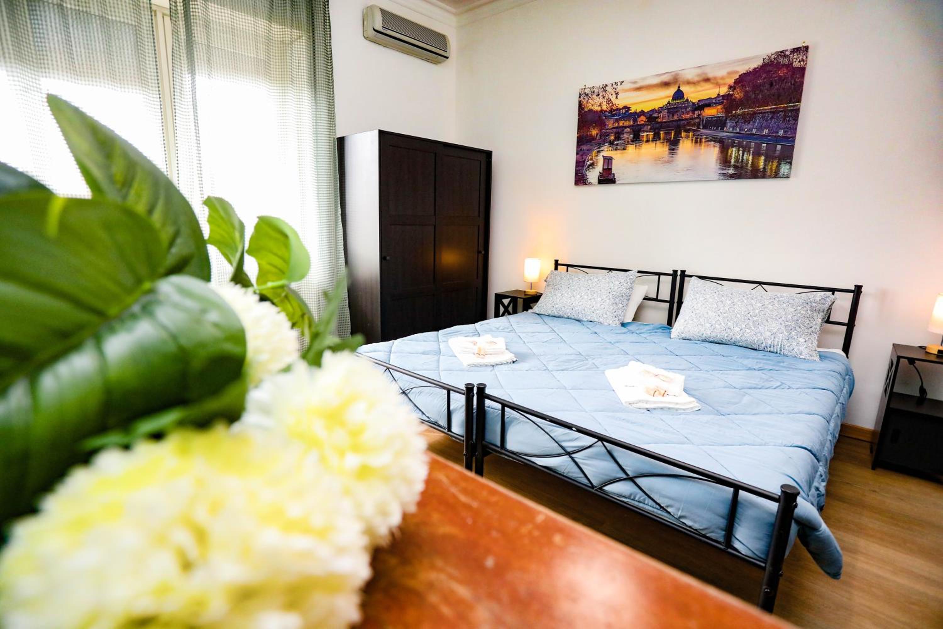 Double or Twin Room with Bathroom photo 2