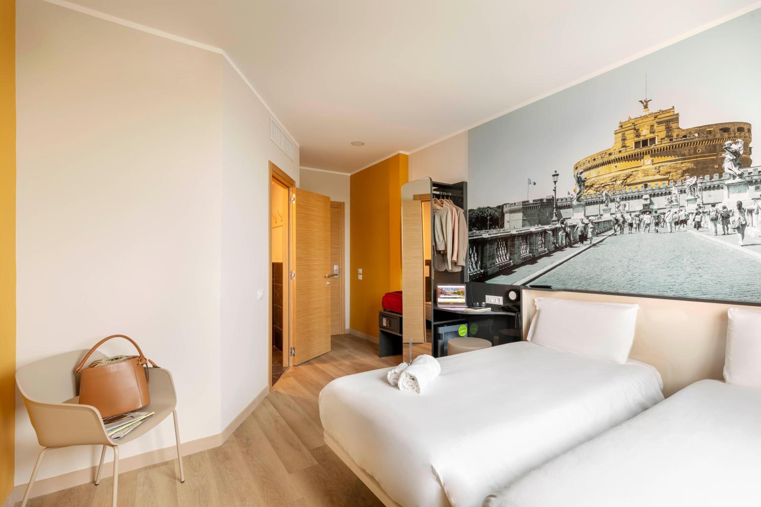 Superior Twin Room - Photo 1