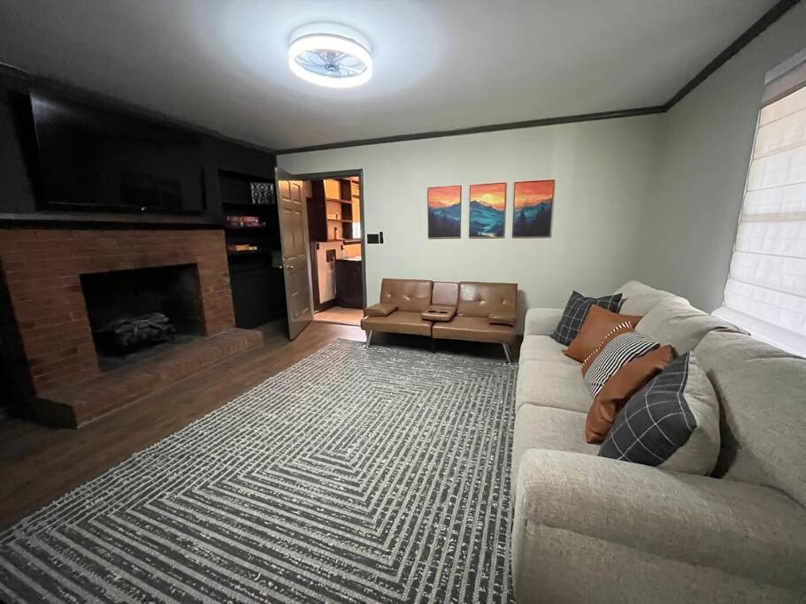 Three-Bedroom Home photo 1