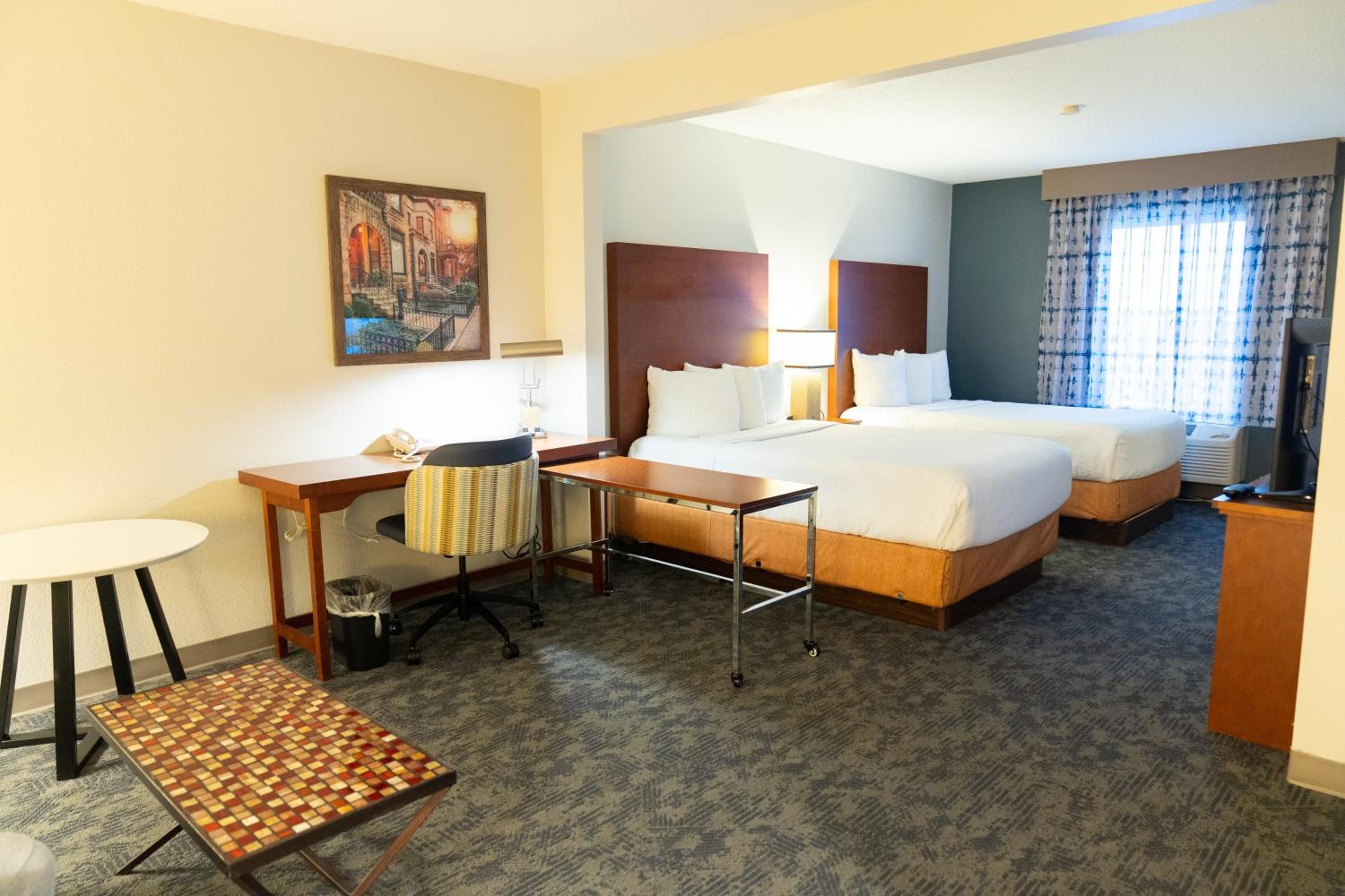 Executive Double Suite - Non-Smoking - Photo 1
