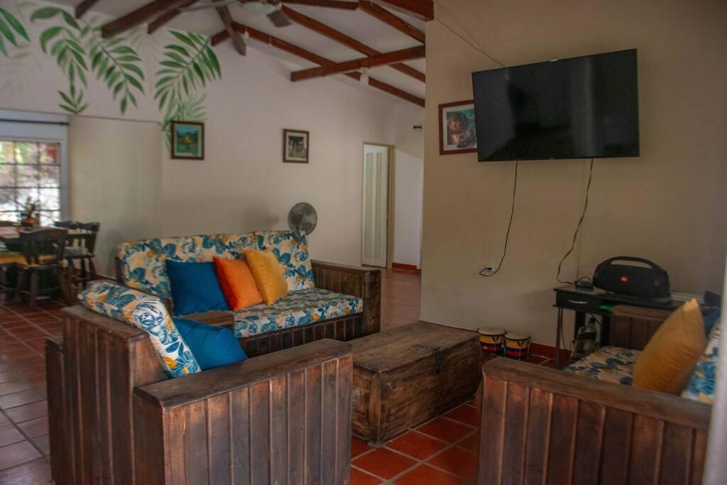 Four-Bedroom House photo 1
