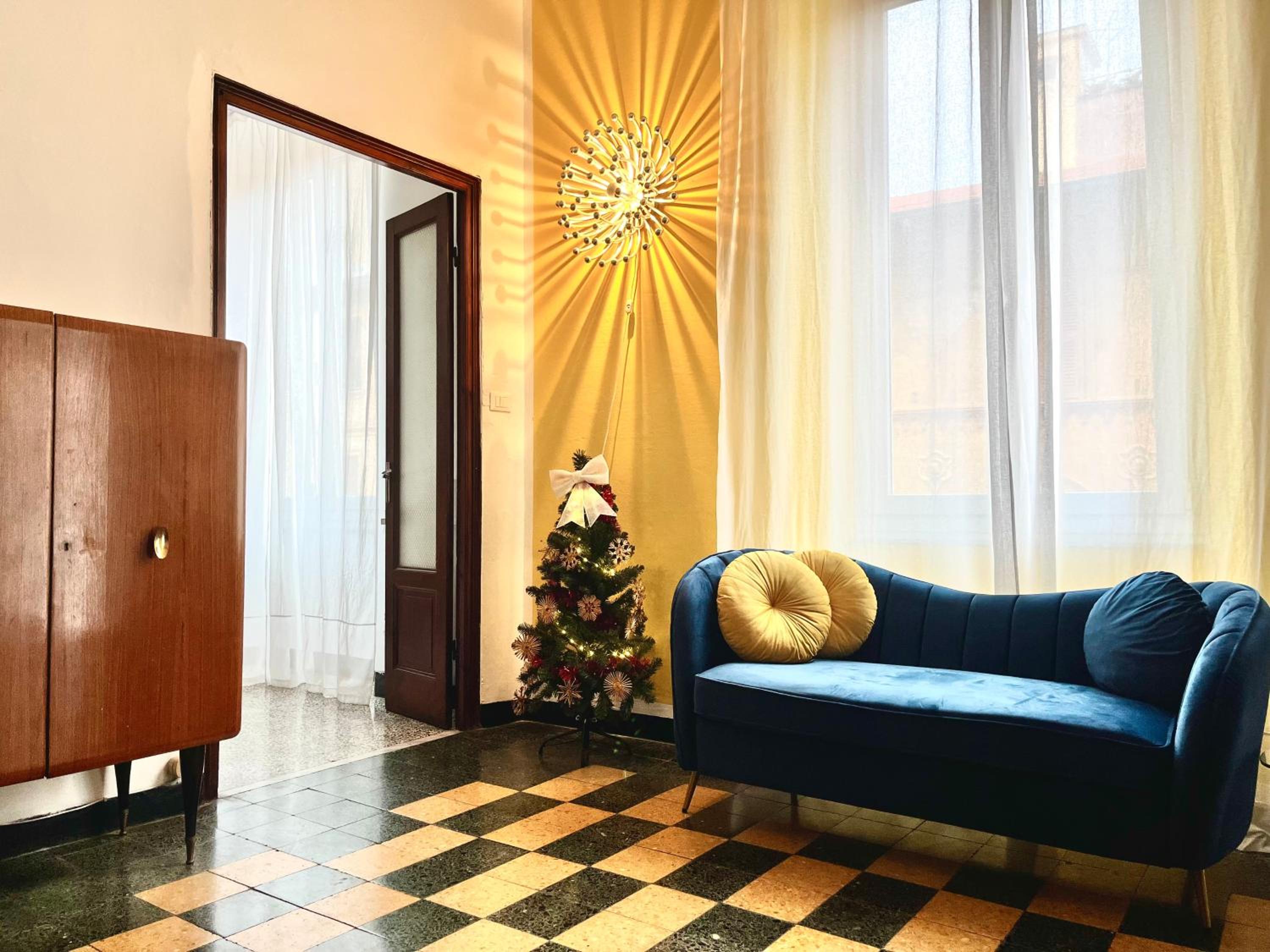 Three-Bedroom Apartment with Balcony