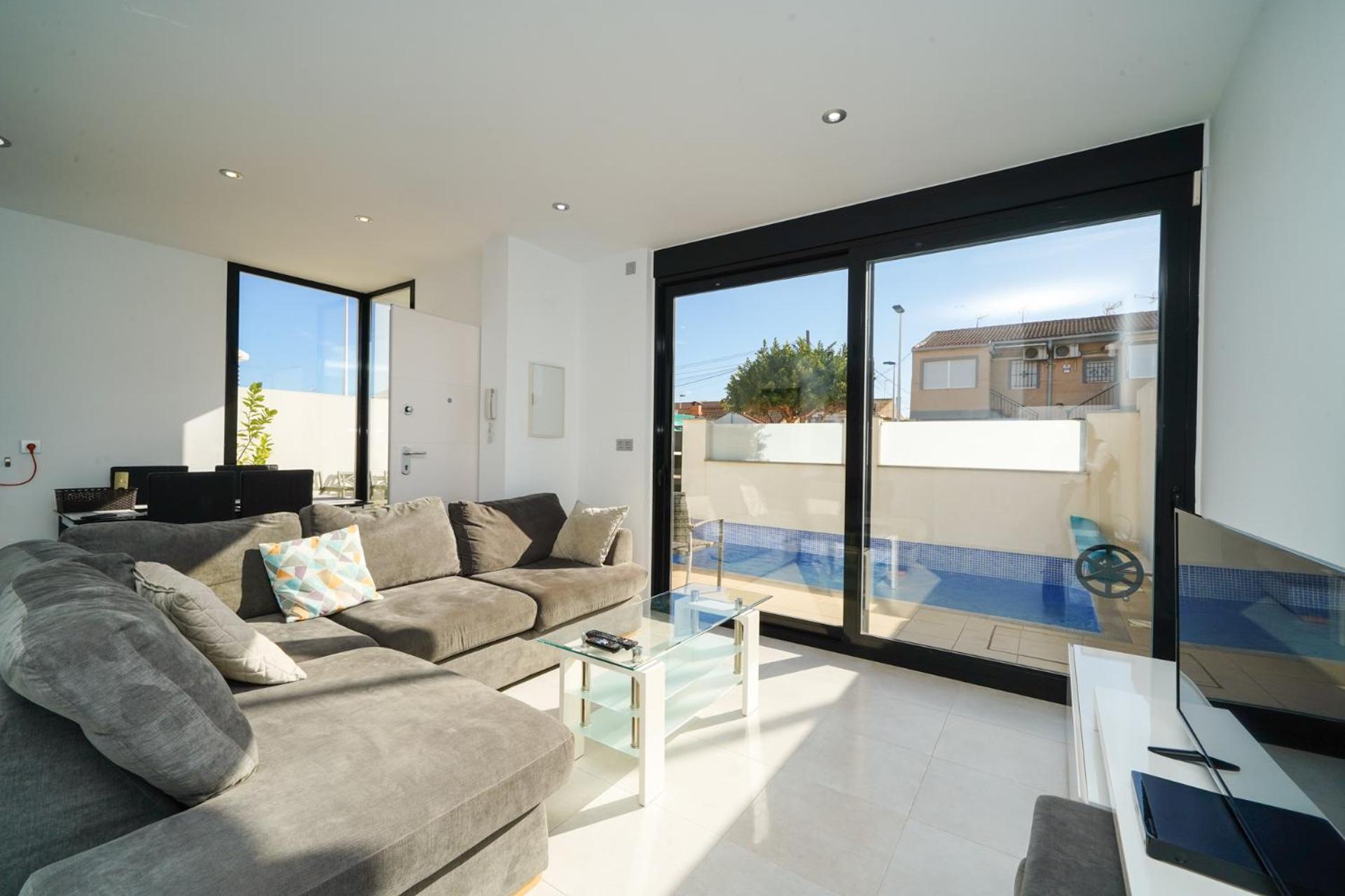 Villa de Tres Habitaciones