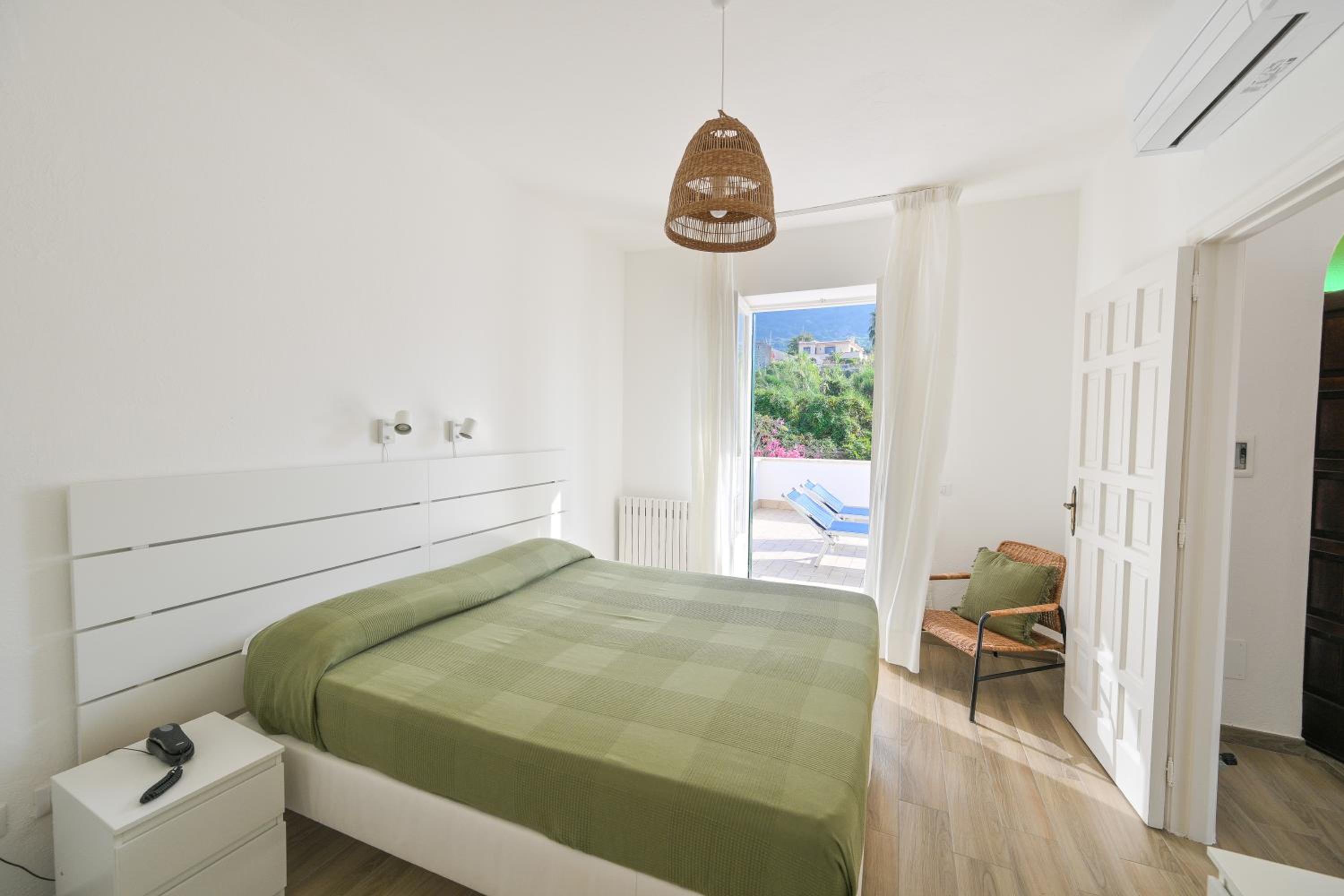 One-Bedroom Apartment with Terrace and Sea View