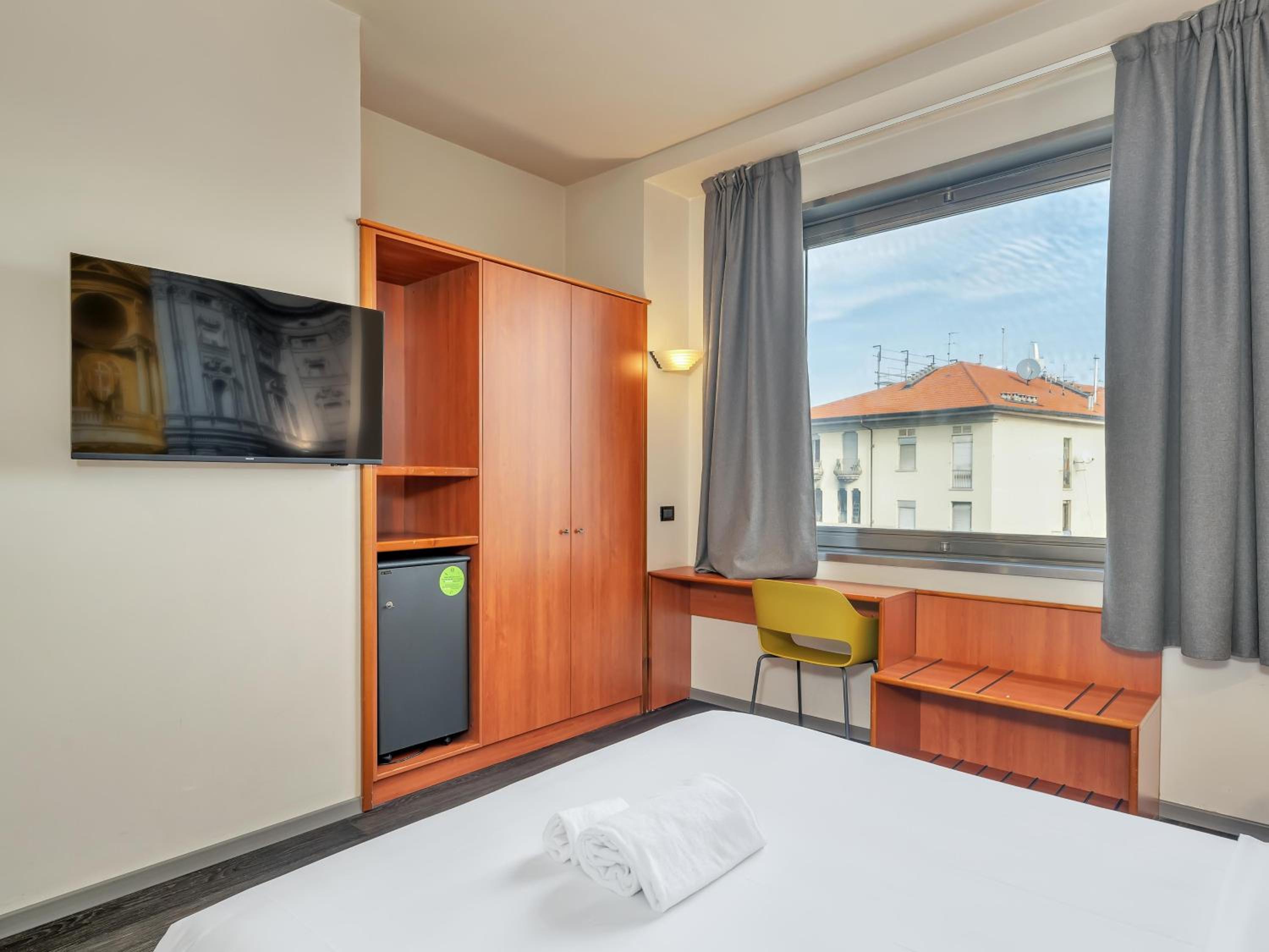 Relax in a stylishly designed room with stunning views!