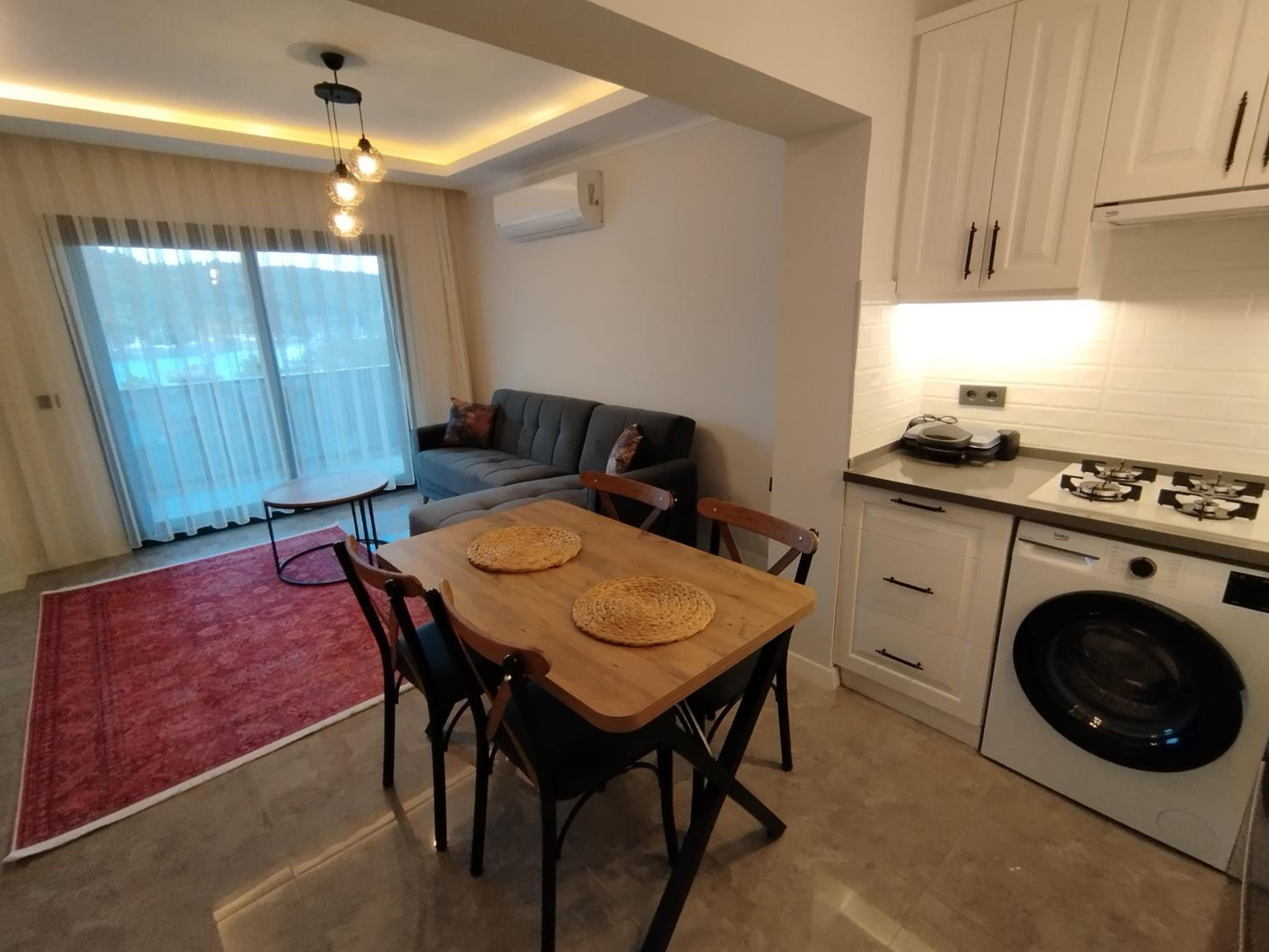 Apartment with View and Balcony - Photo 12