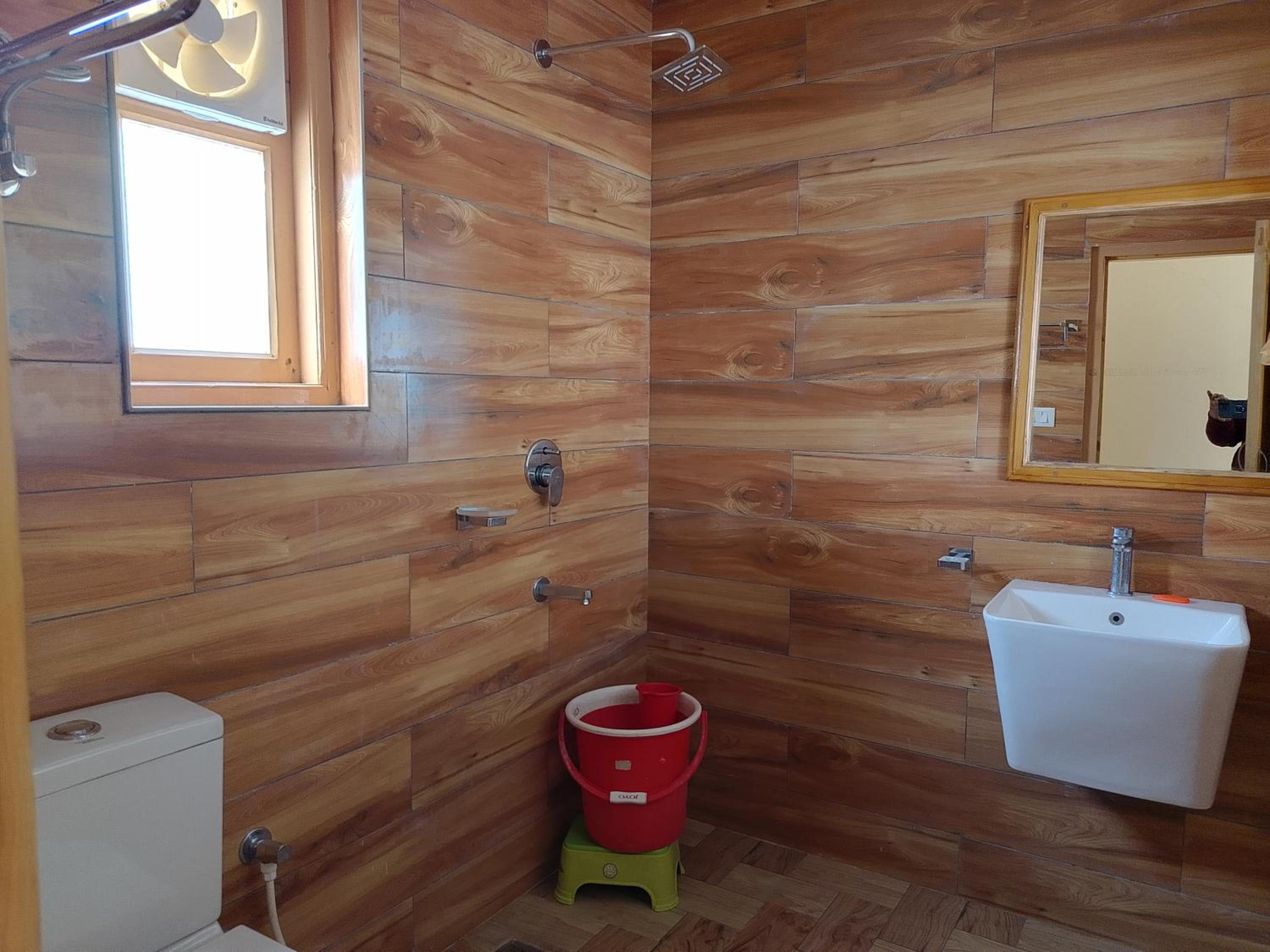 Superior King Room photo 3