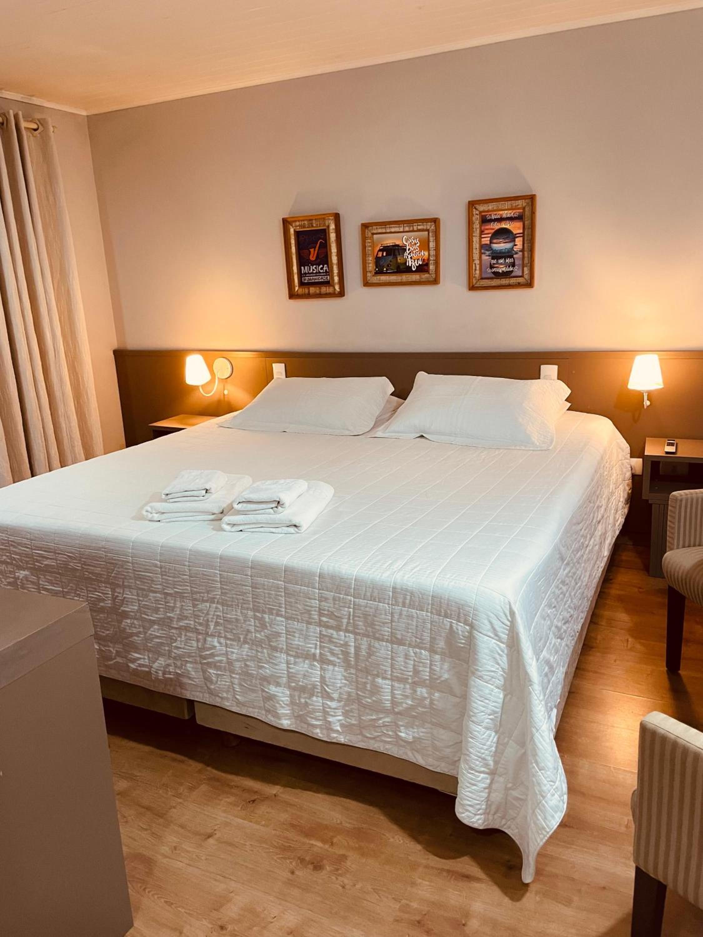 Premium Suite with Balcony 