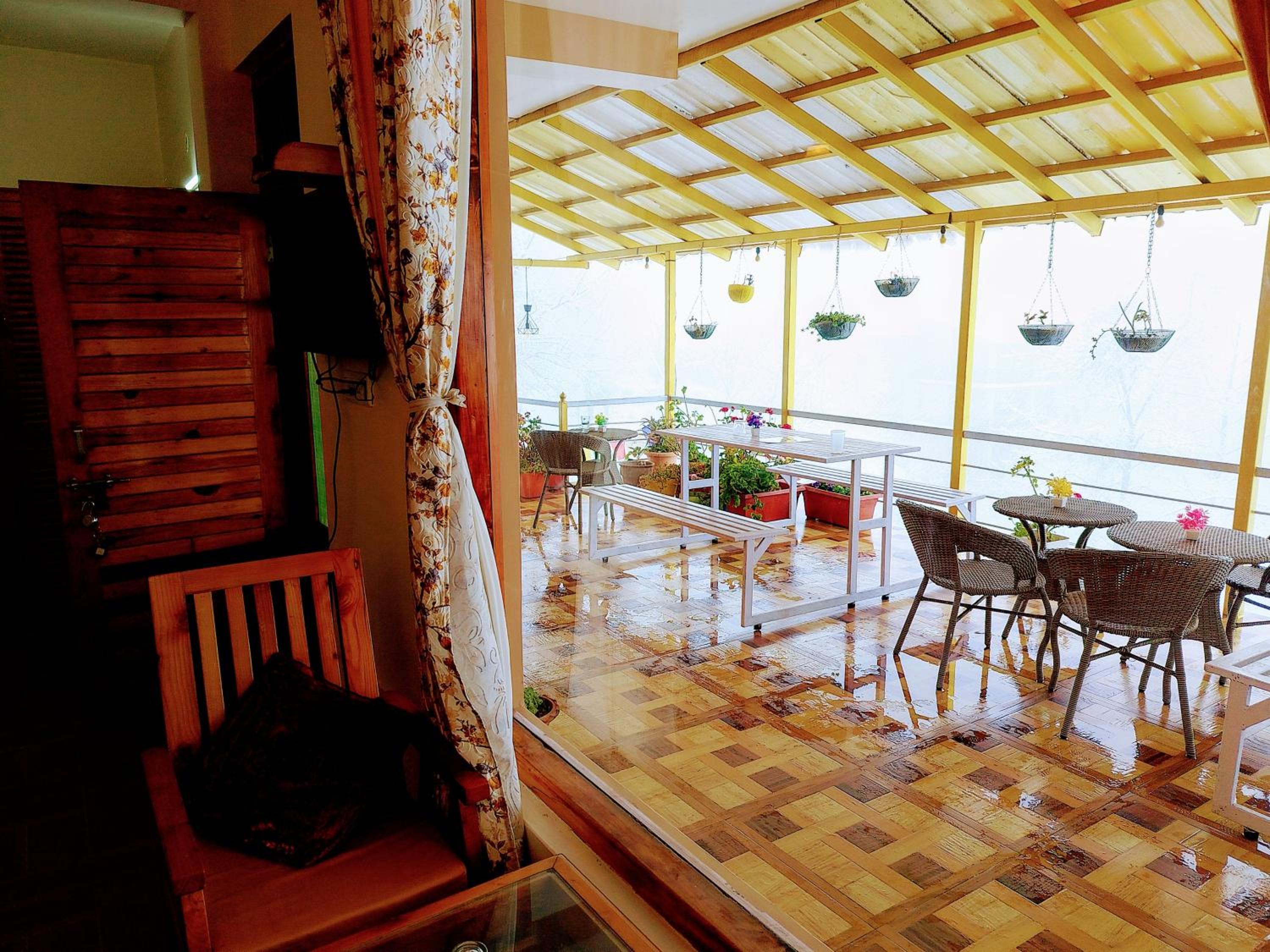 Double Room With Balcony photo 2