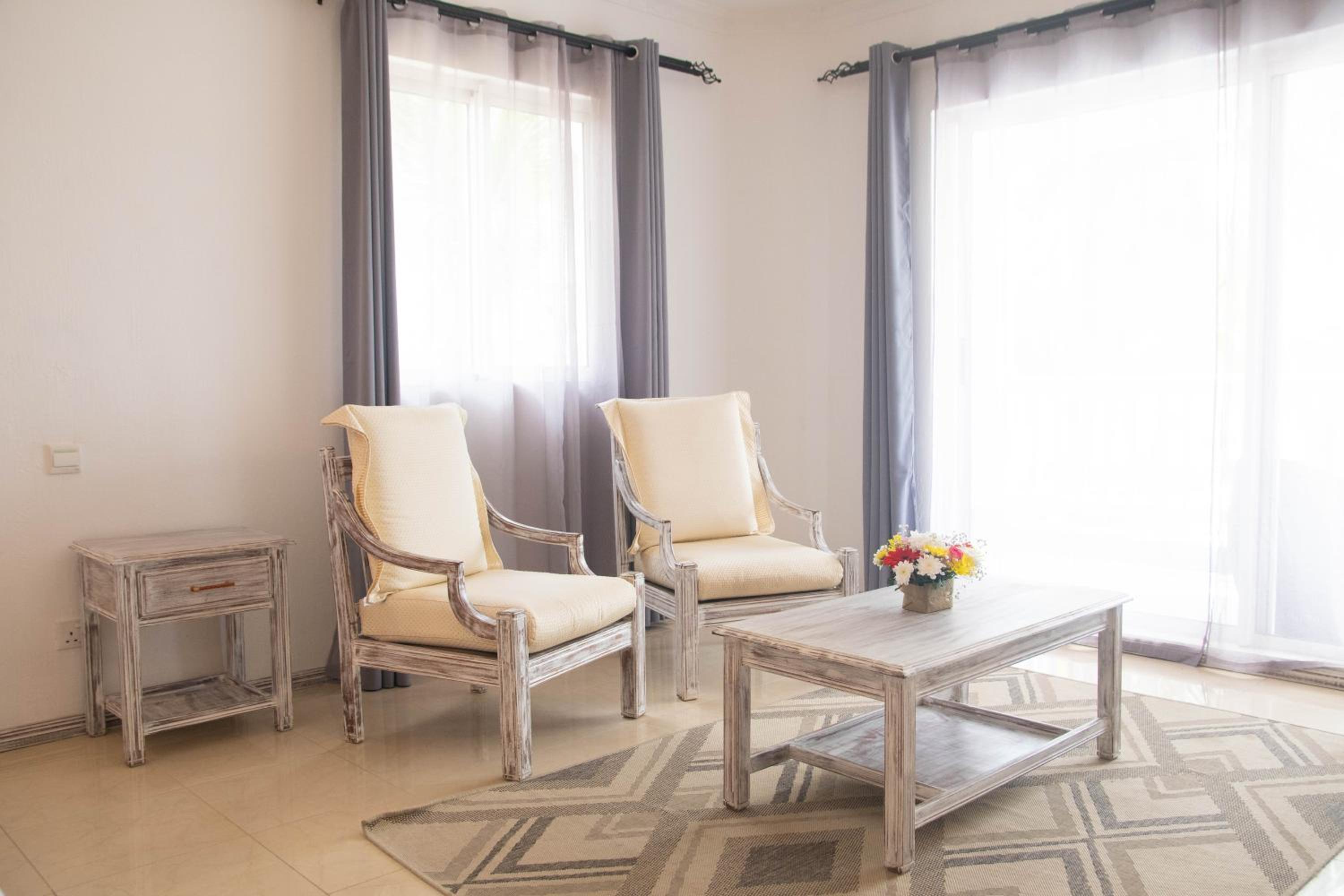 Deluxe Room with Sea View - Photo 5