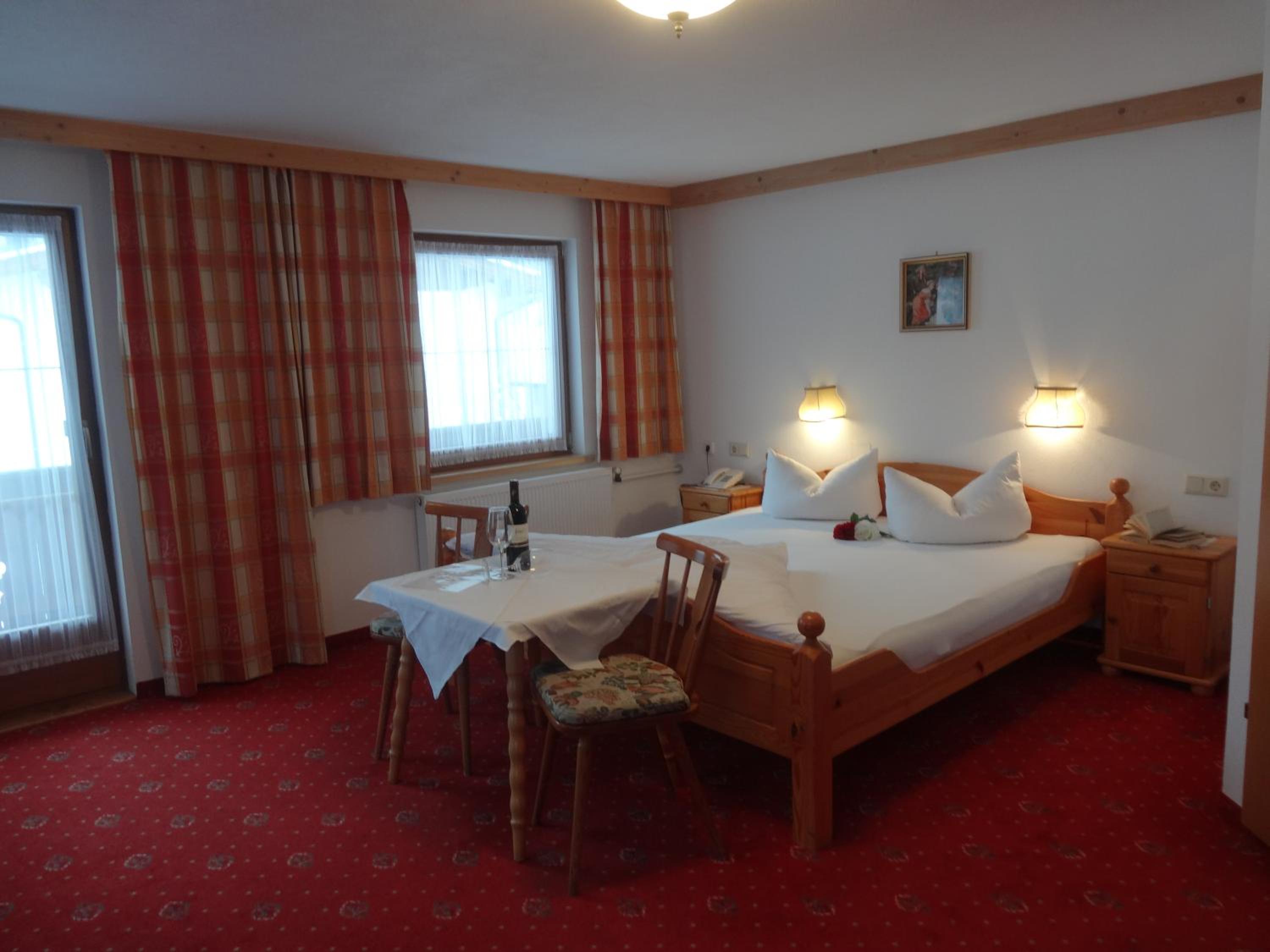 Double Room photo 3