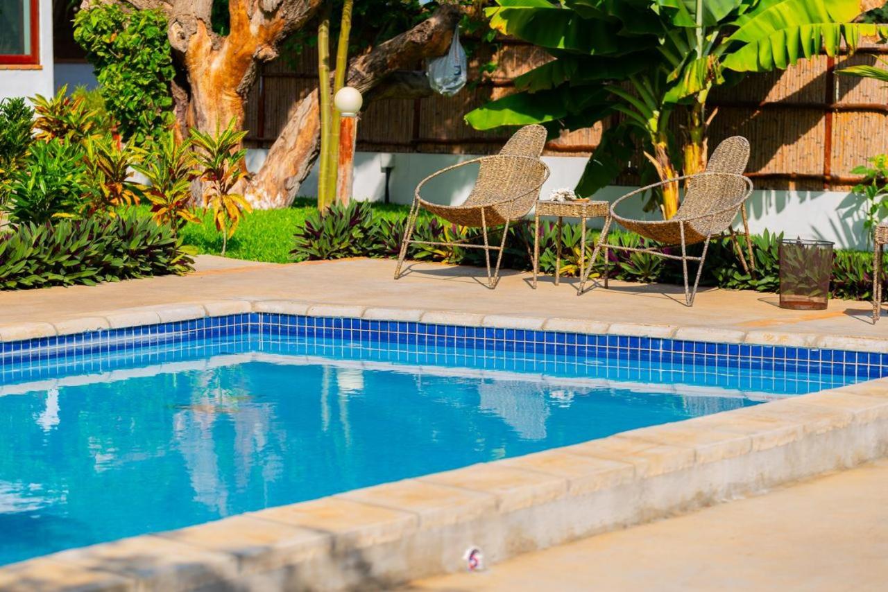 Deluxe Double Or Twin Room With Pool Access photo 2
