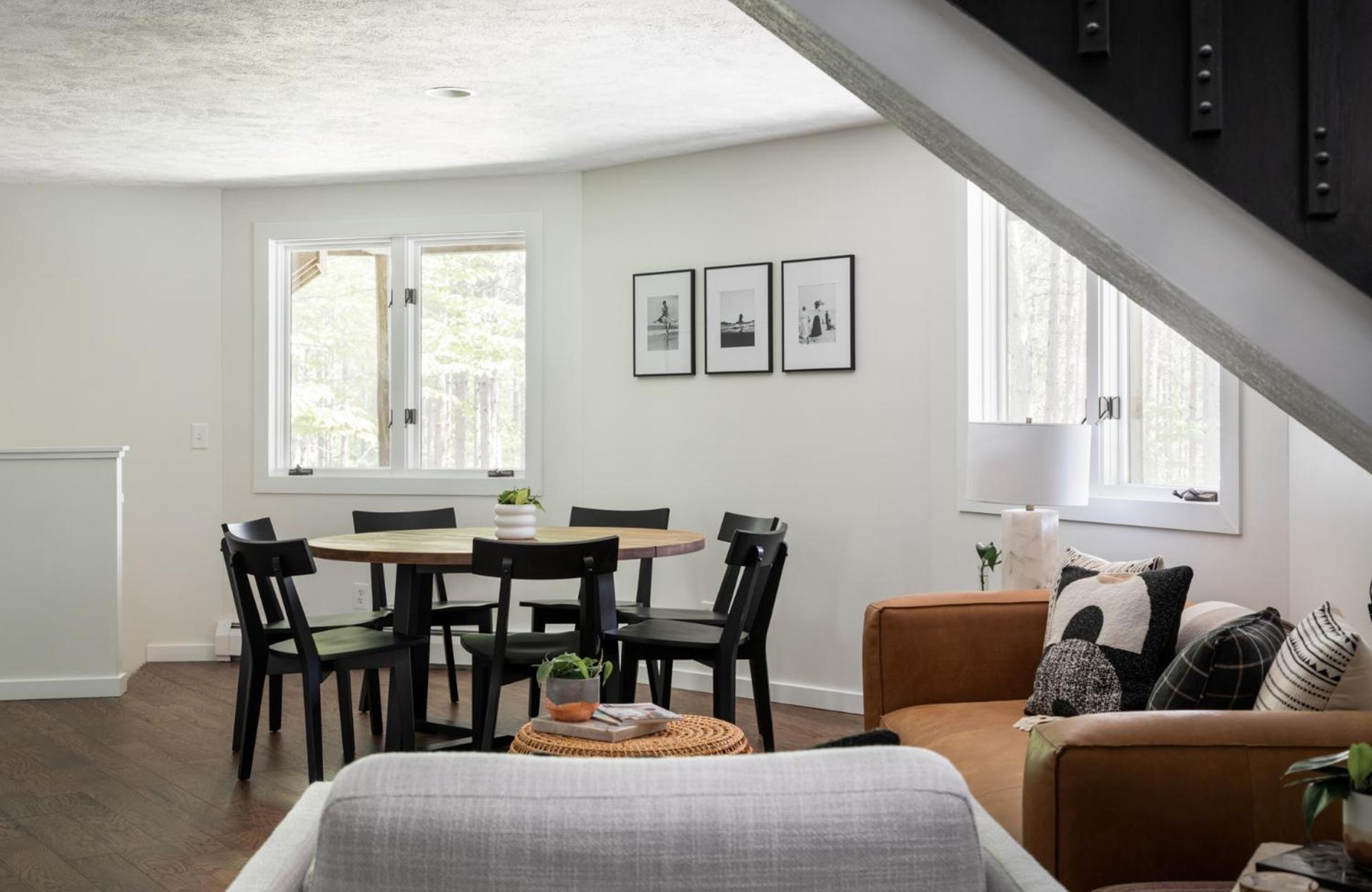 Three-Bedroom House photo 1