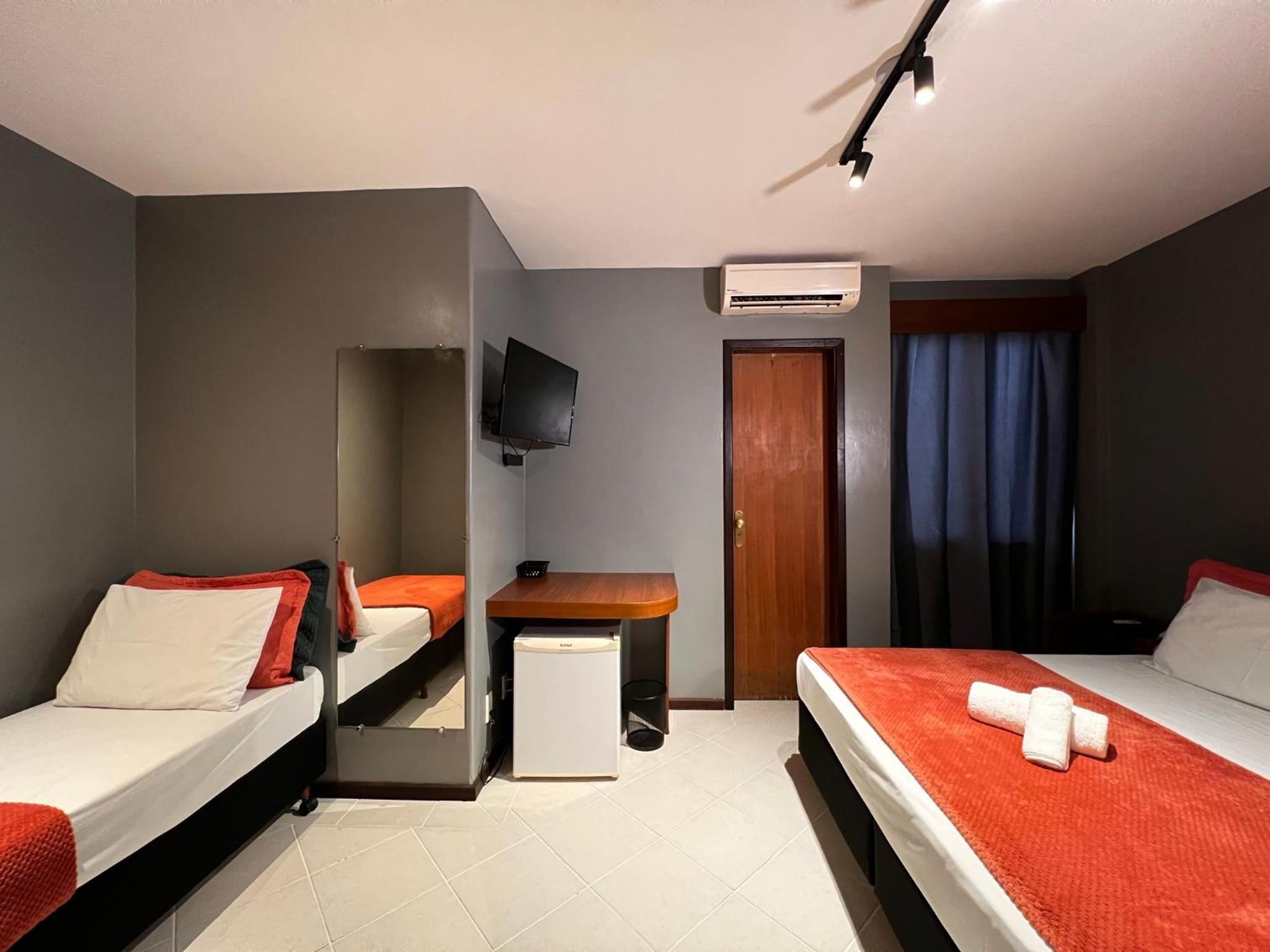 Deluxe Triple Room photo 1