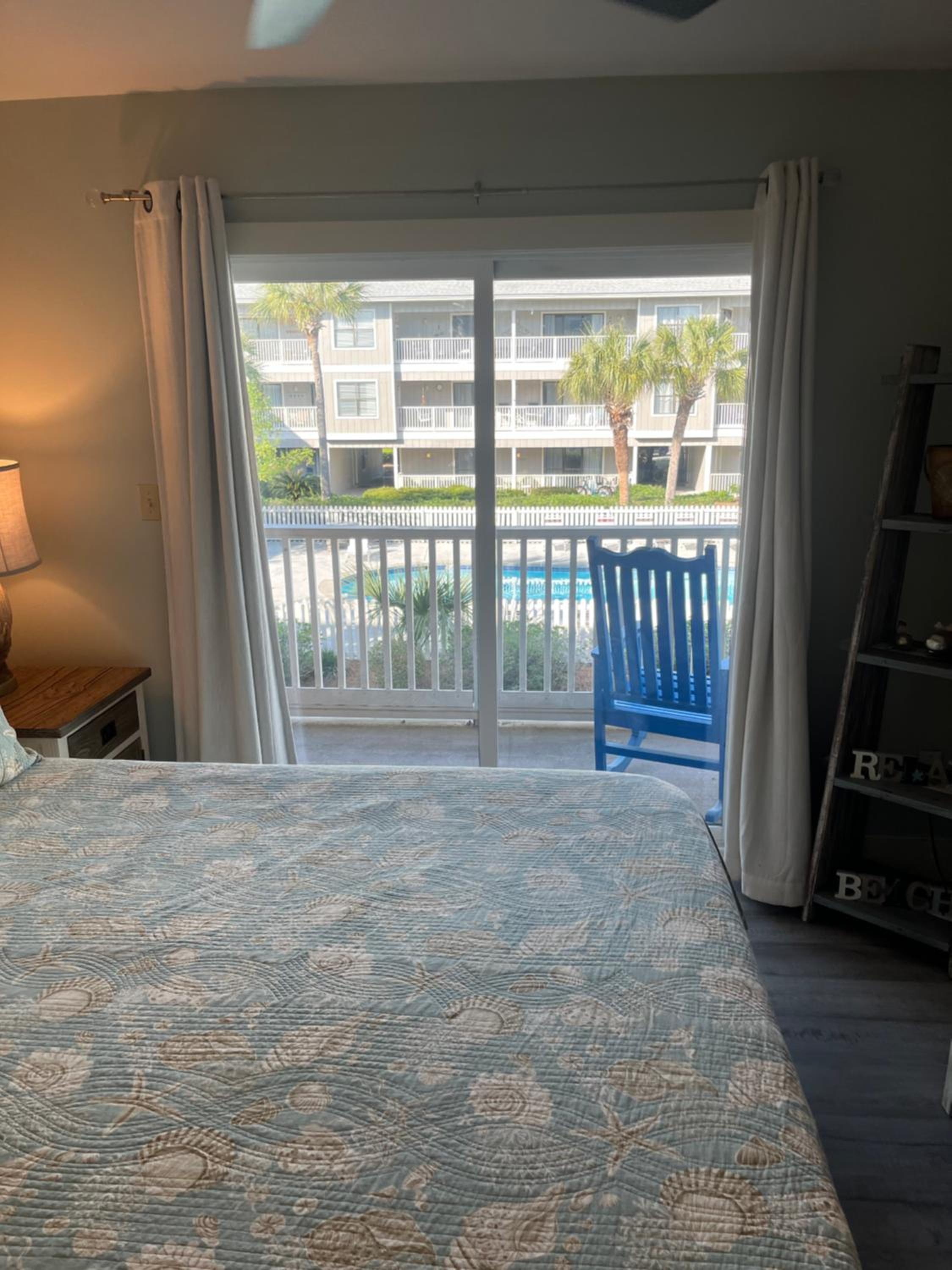 Three-Bedroom Premium Apartment with Balcony photo 2