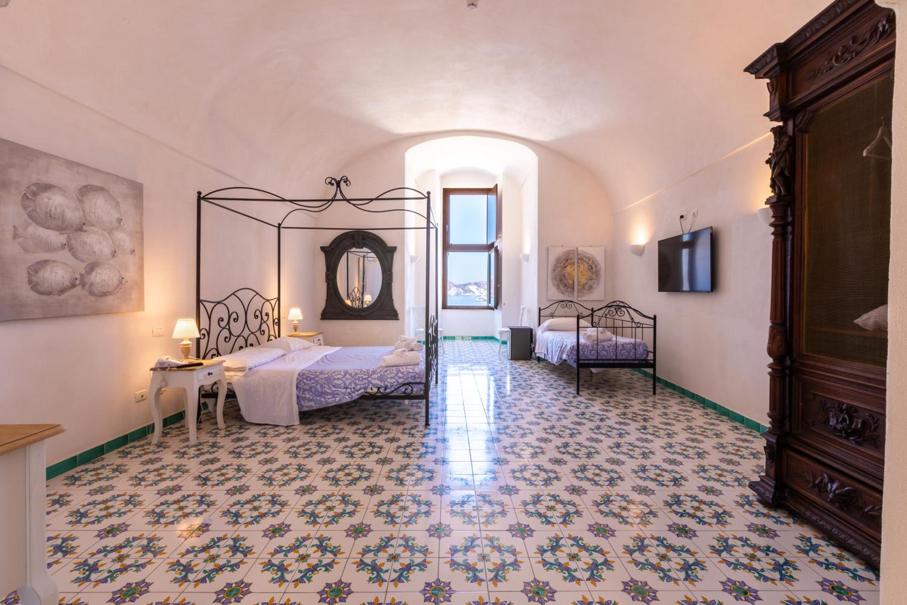 Suite vista mare