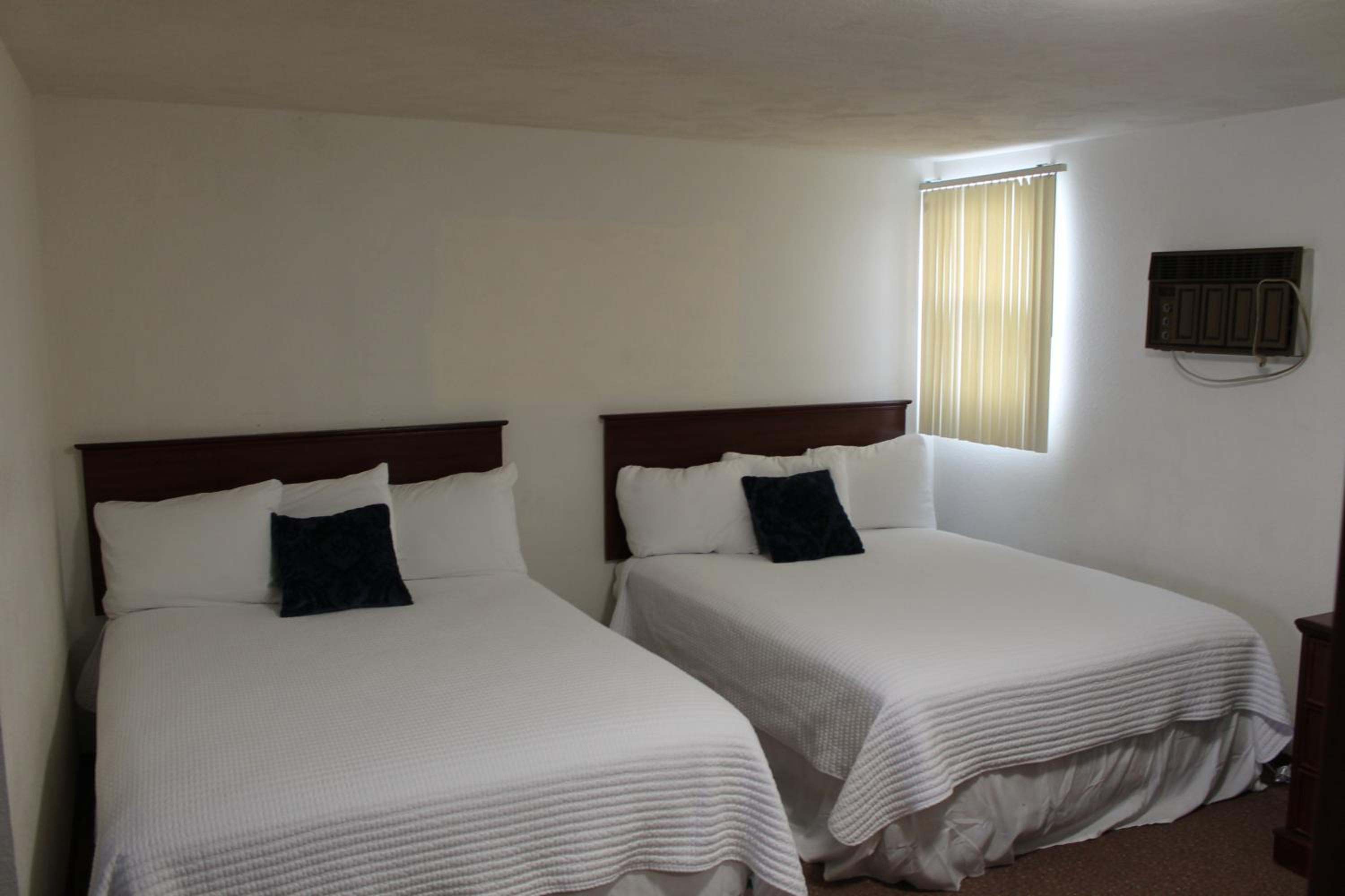 Deluxe Suite - Photo 3