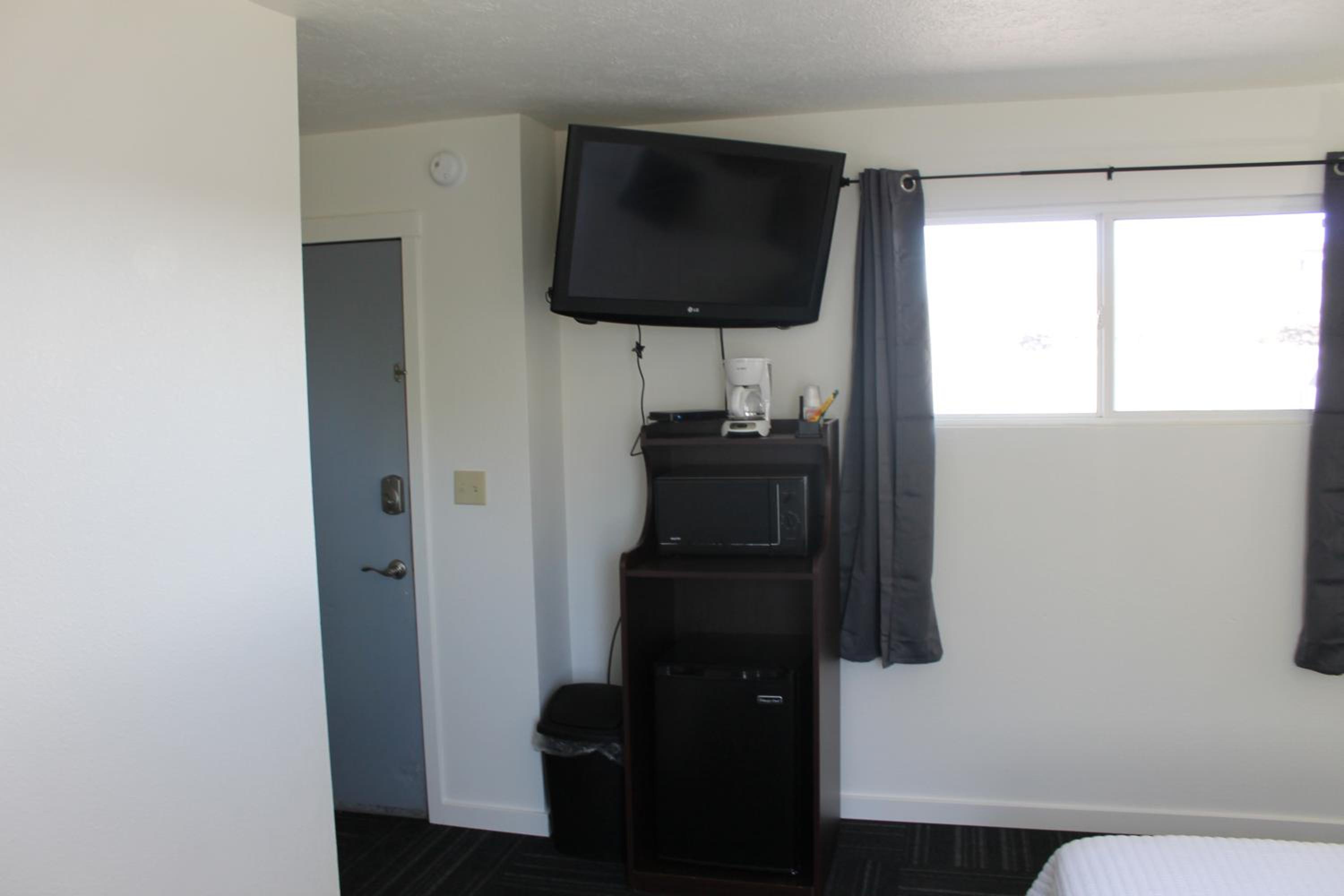 Deluxe King Room - Photo 4