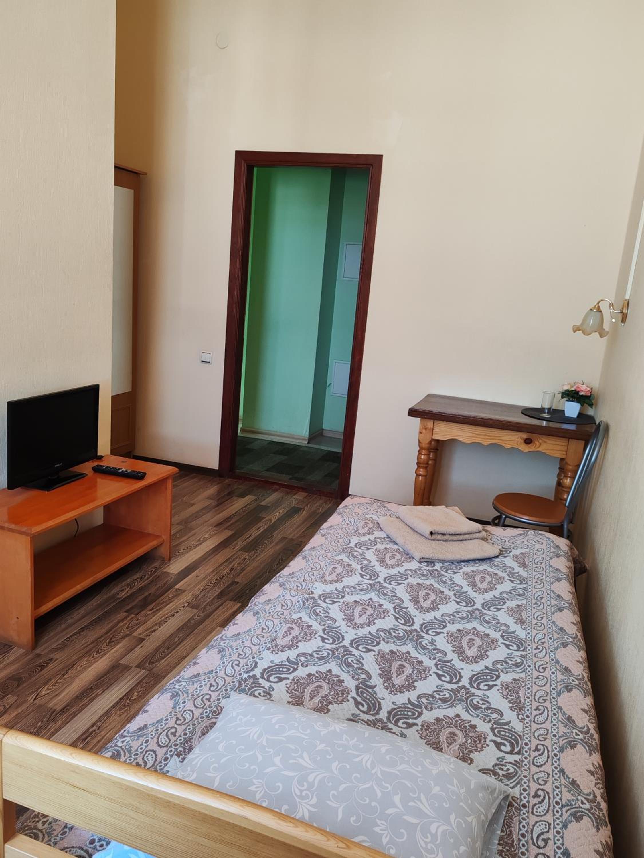 Single Room photo 2