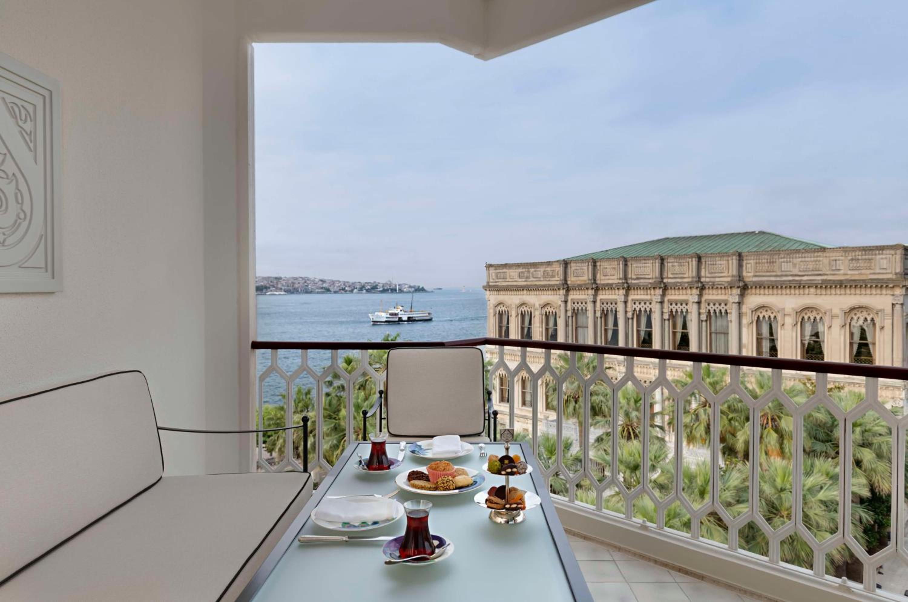 Ciragan Bosphorus View King Room - Photo 5
