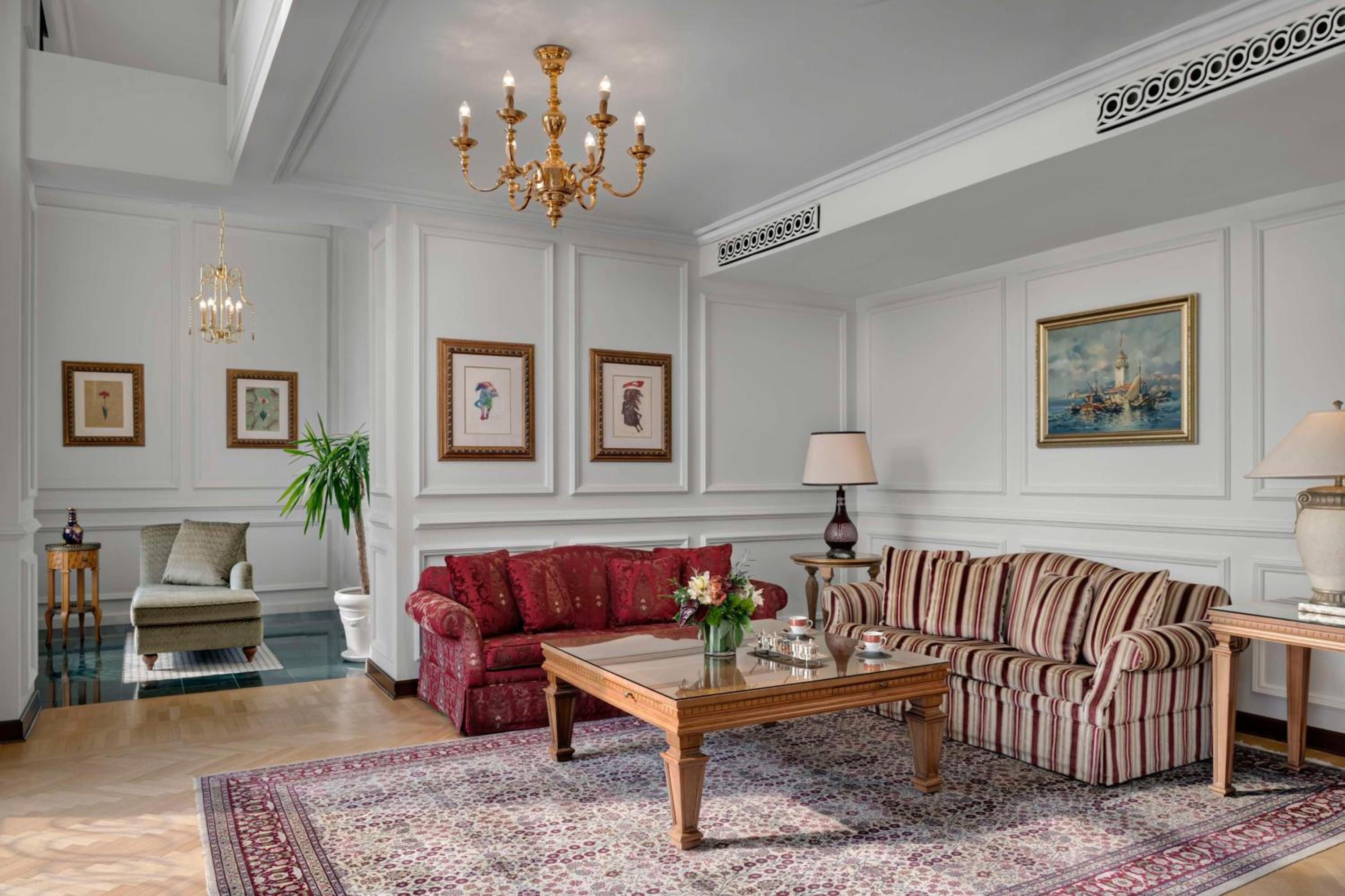 Valide Sultan Suite