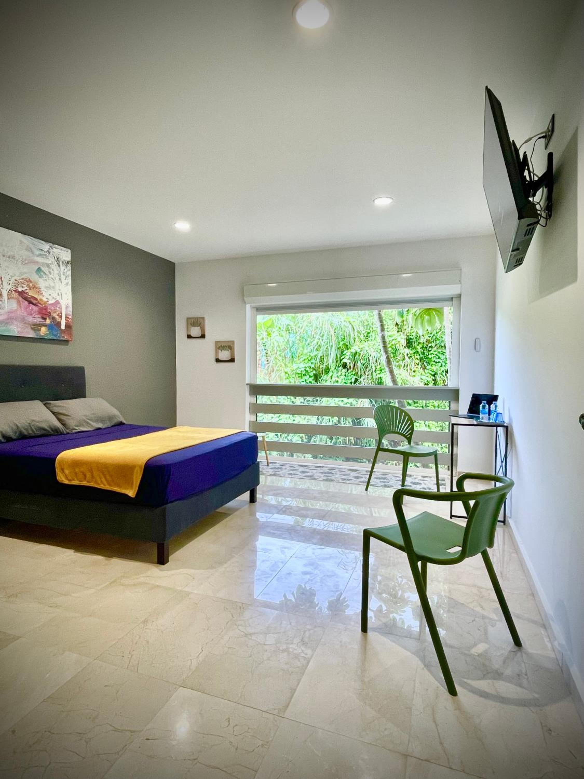 Double Room with Private External Bathroom photo 1