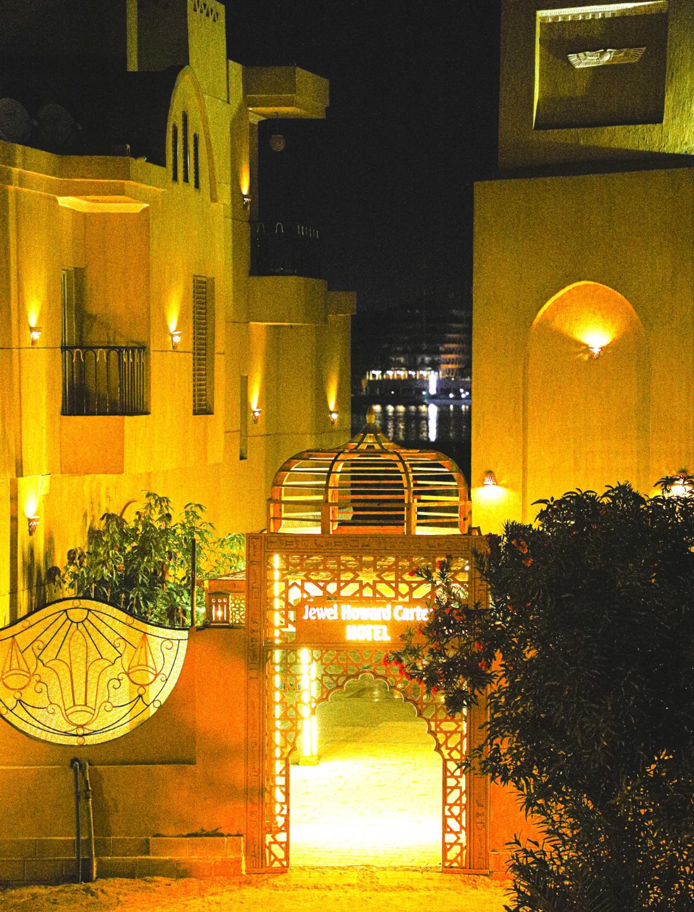 Deluxe Double Room with Balcony photo 2