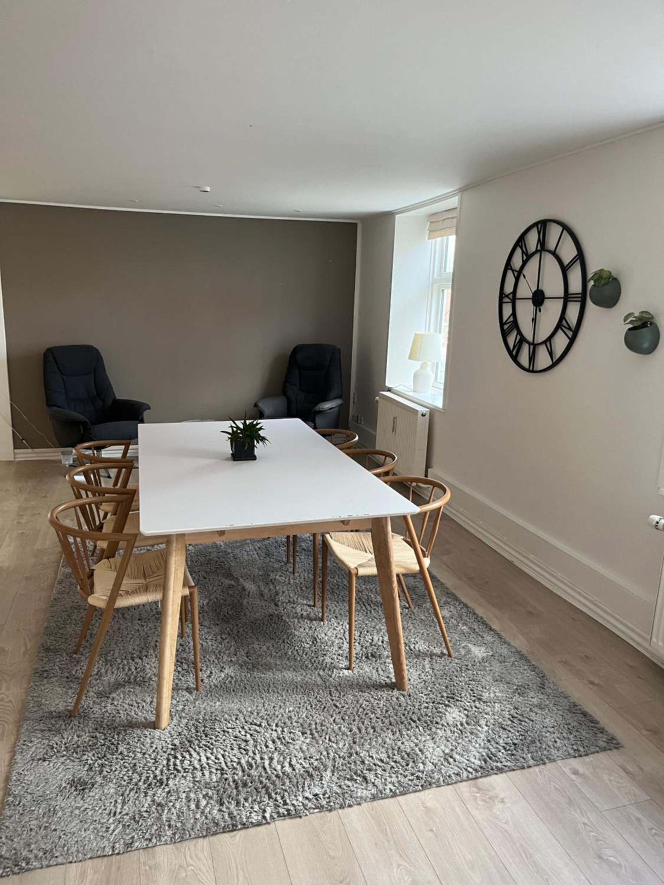Three-Bedroom Premium Apartment photo 3