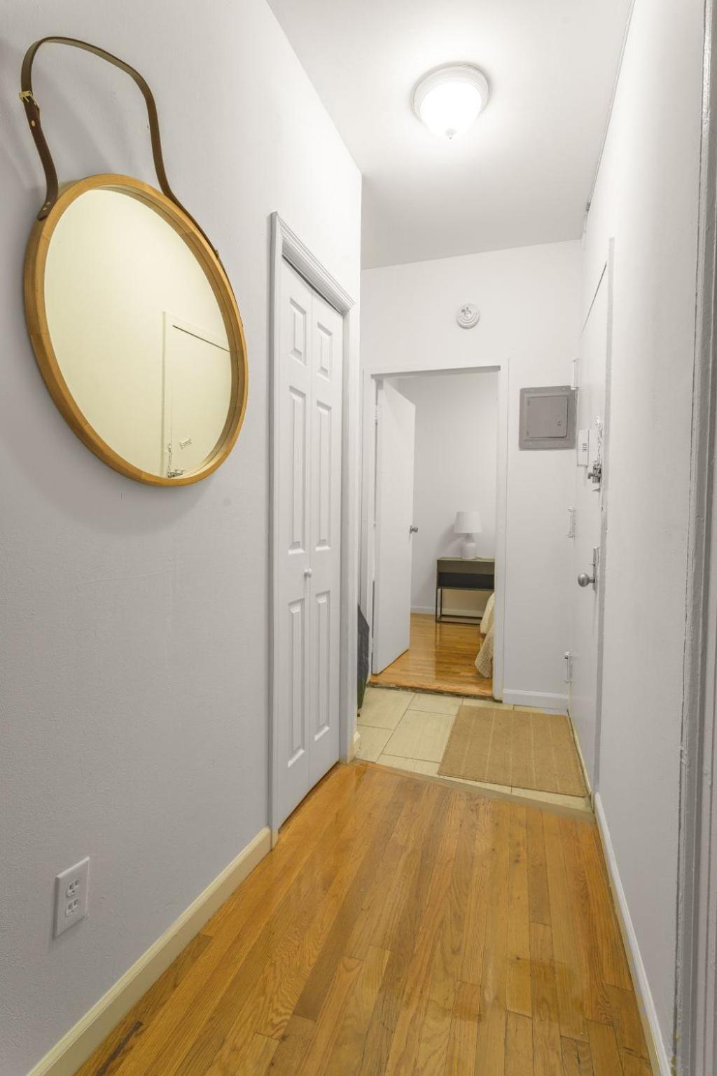 Three-Bedroom Apartment photo 1