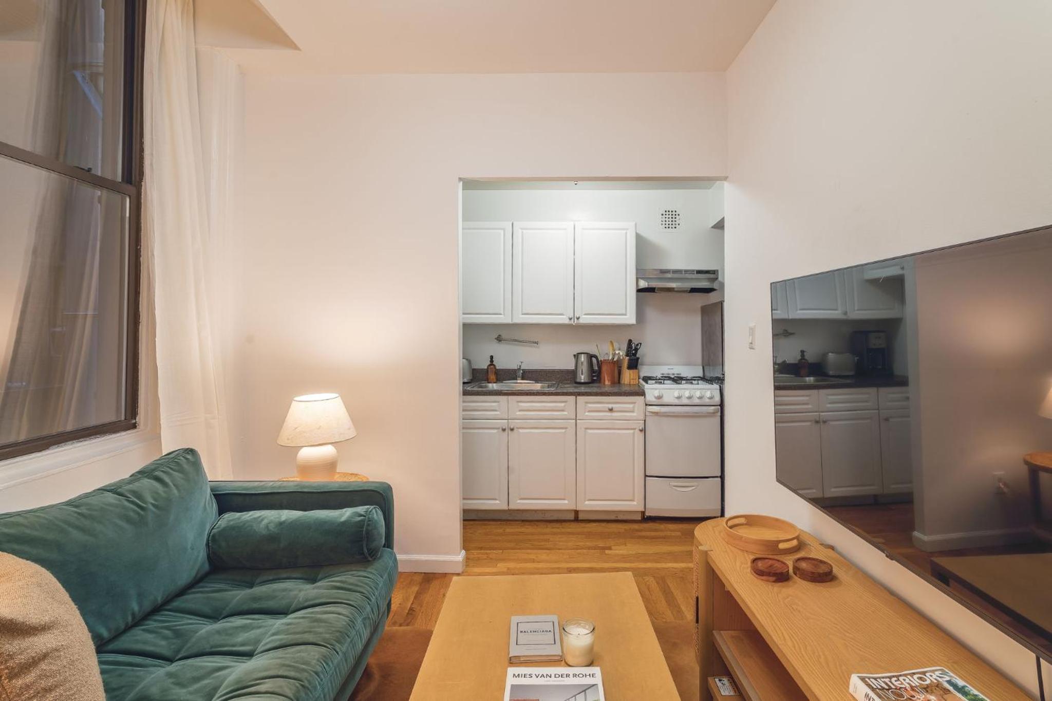 Three-Bedroom Apartment photo 3