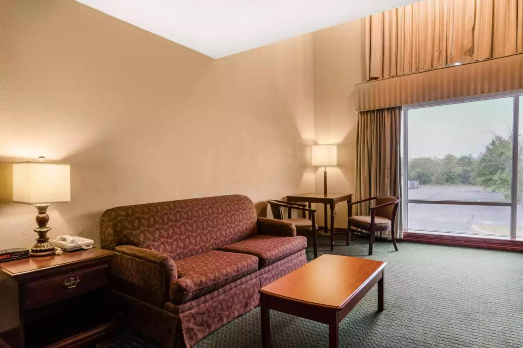 Superior King Room